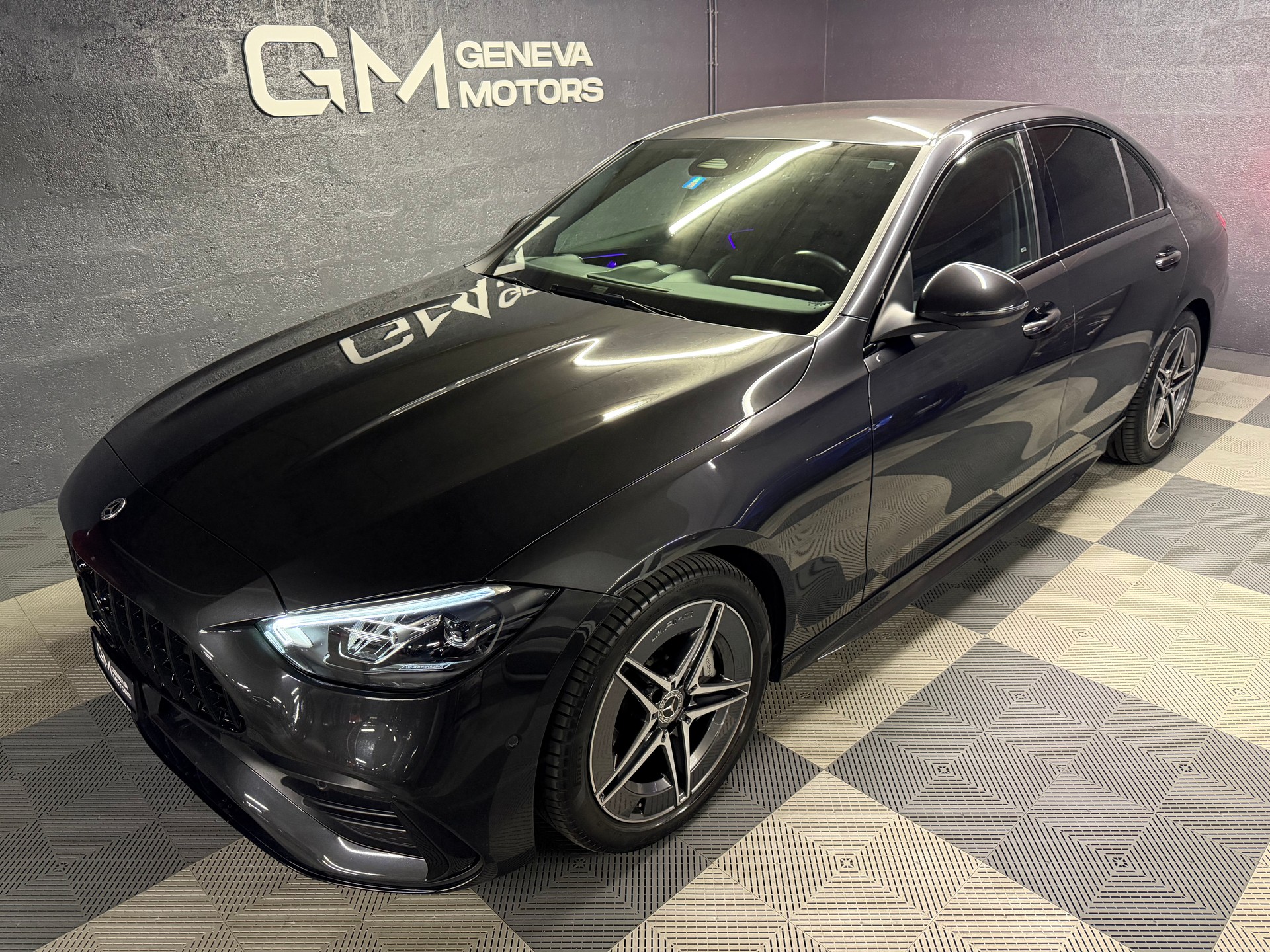 MERCEDES-BENZ C 300 AMG Line