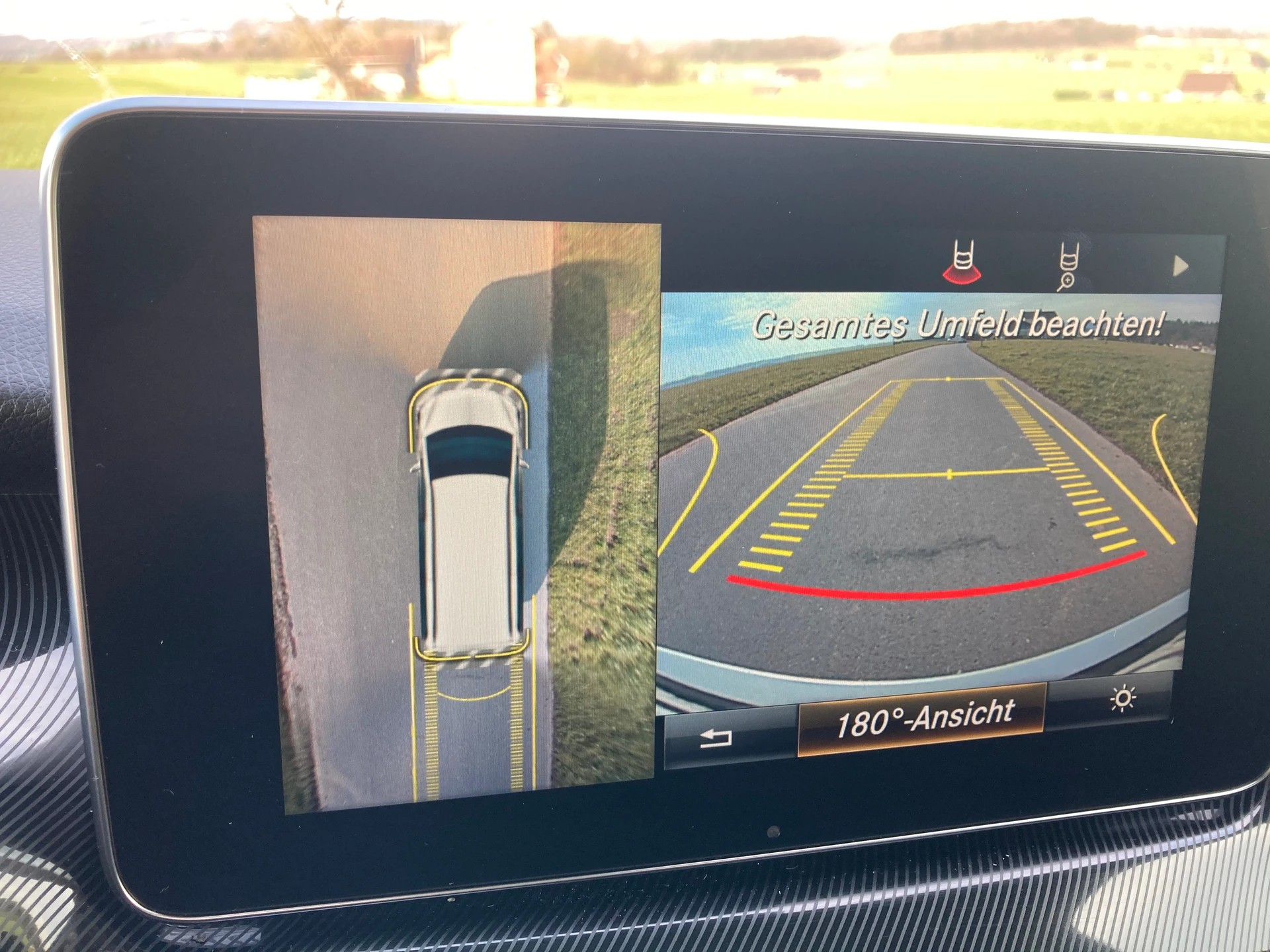 MERCEDES-BENZ V 220 d lang 9G-Tronic-image-12