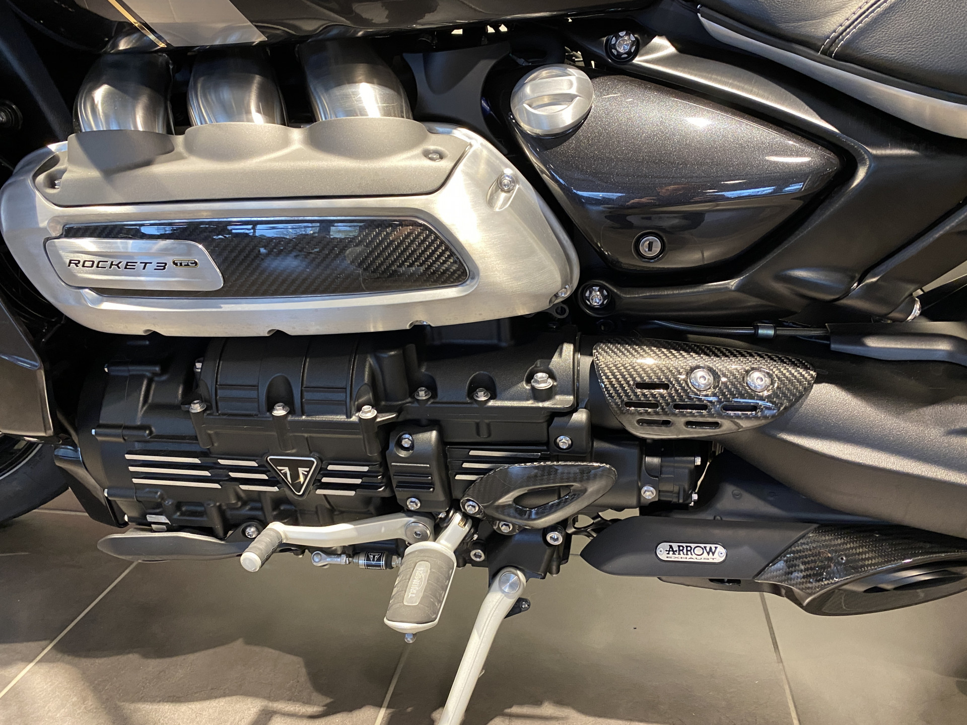 TRIUMPH Rocket 3 TFC "NR.137 von 750" (ab Kauf 12 Monate Garantie)"-image-8