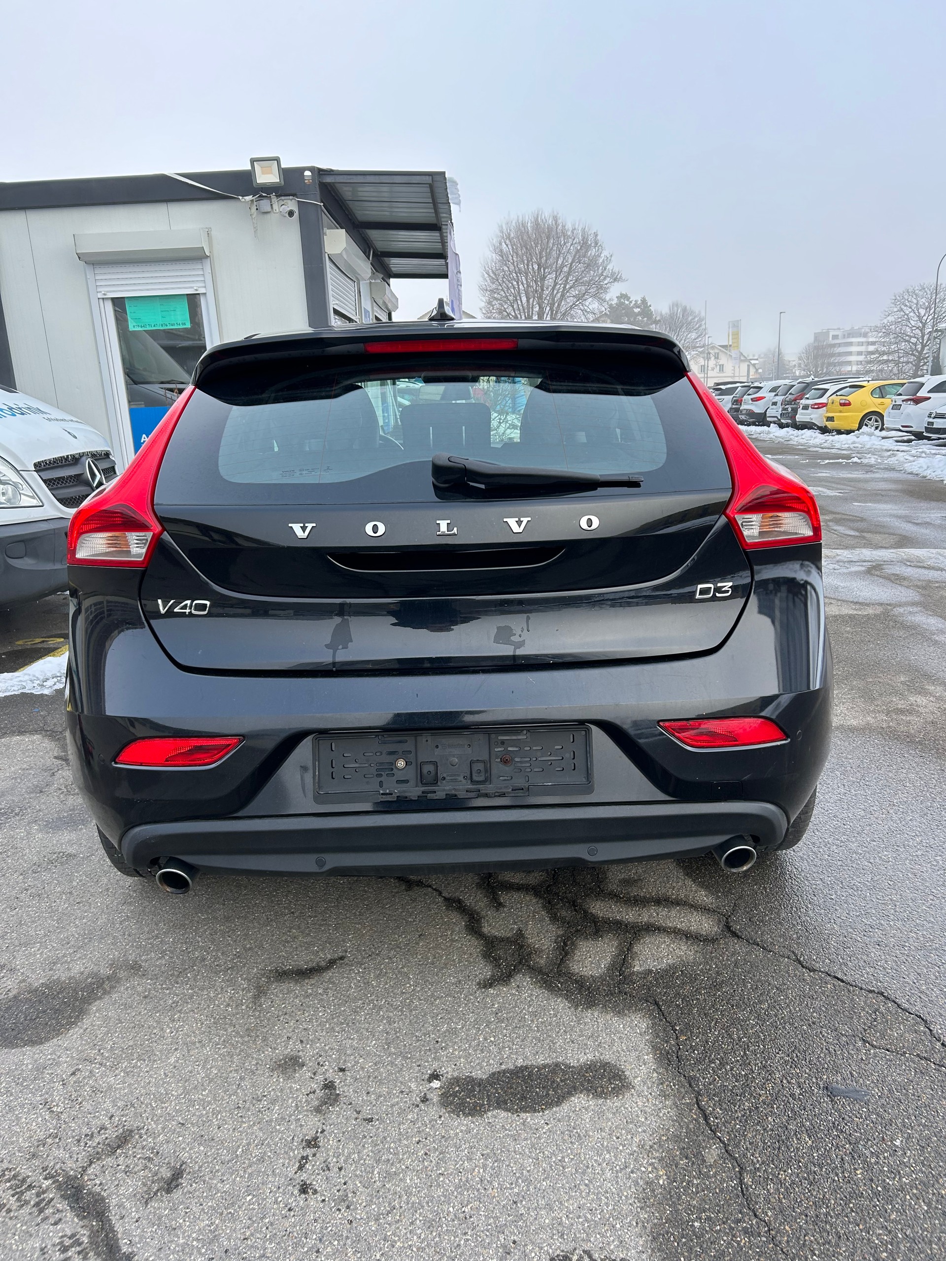VOLVO V40 D3 Kinetic Fleet Geartronic-image-11