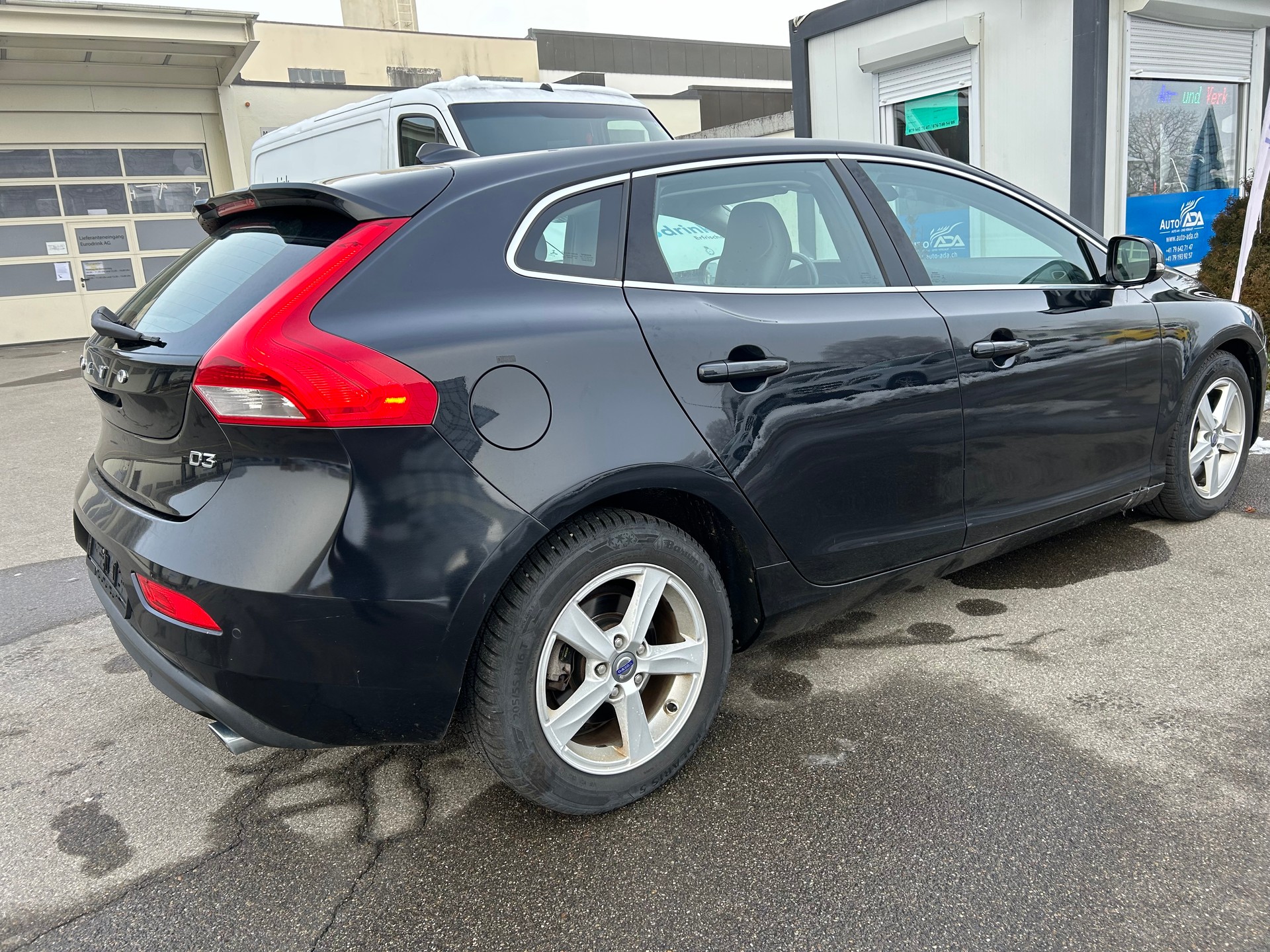 VOLVO V40 D3 Kinetic Fleet Geartronic-image-6