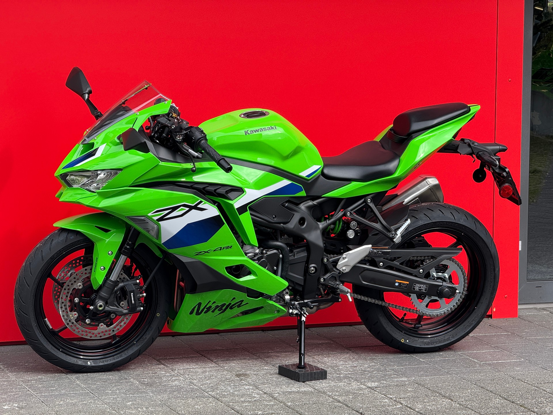 KAWASAKI Ninja ZX-4RR (35kW) MY26-image-13