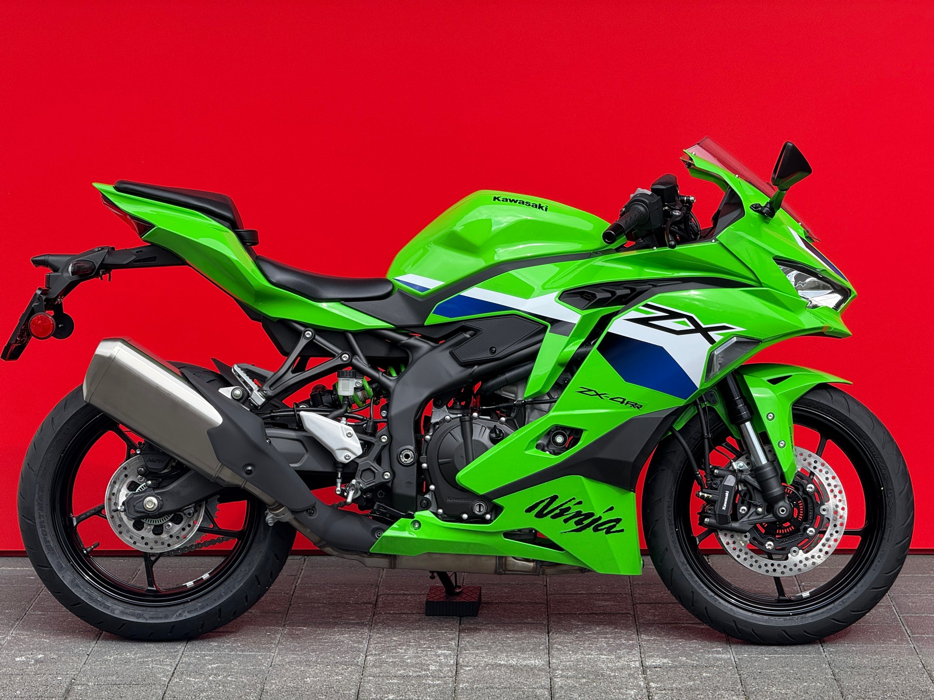 KAWASAKI Ninja ZX-4RR (35kW) MY26-image-0