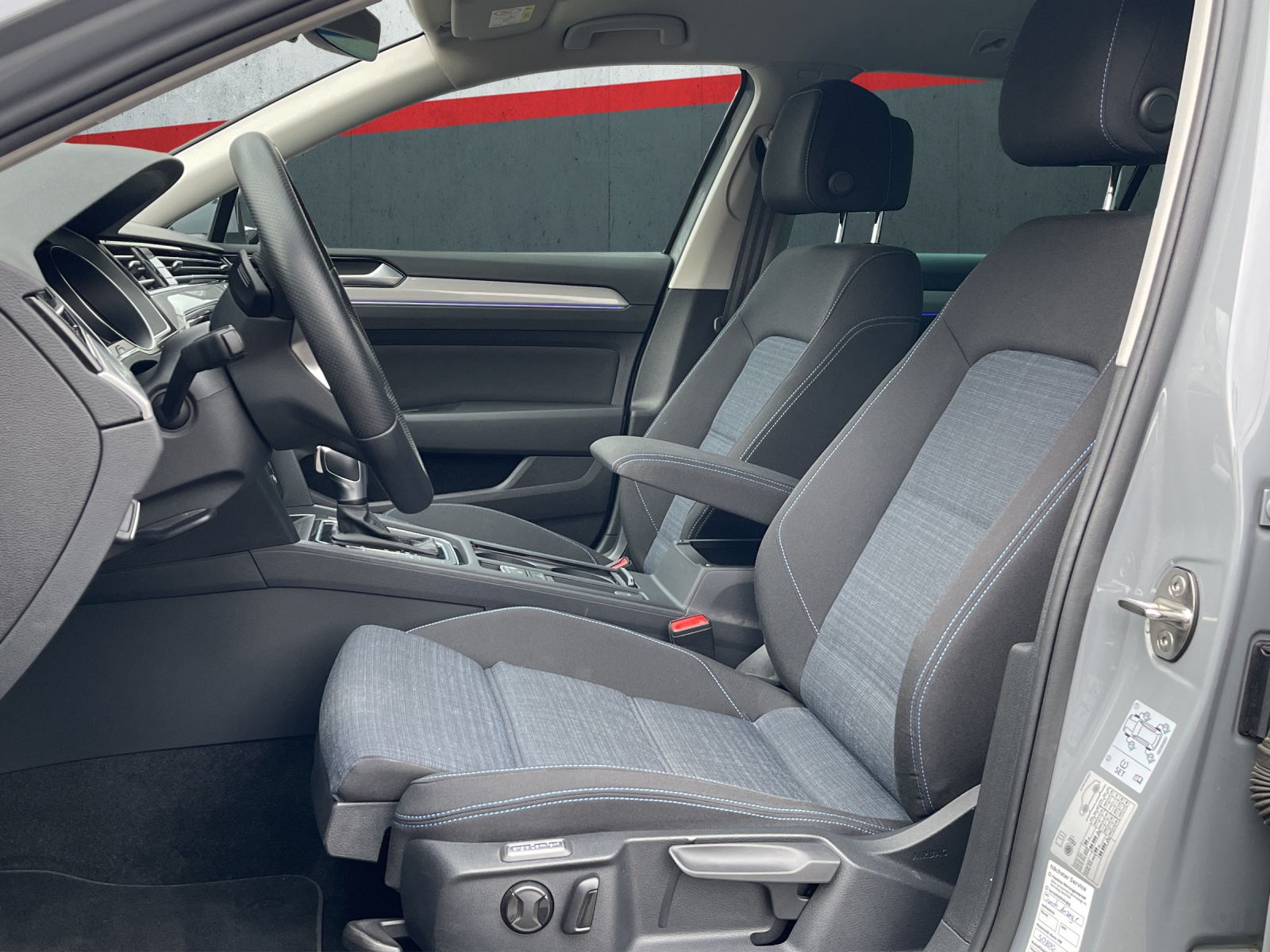 VW Passat Variant 1.4 TSI GTE Hybrid DSG-image-8