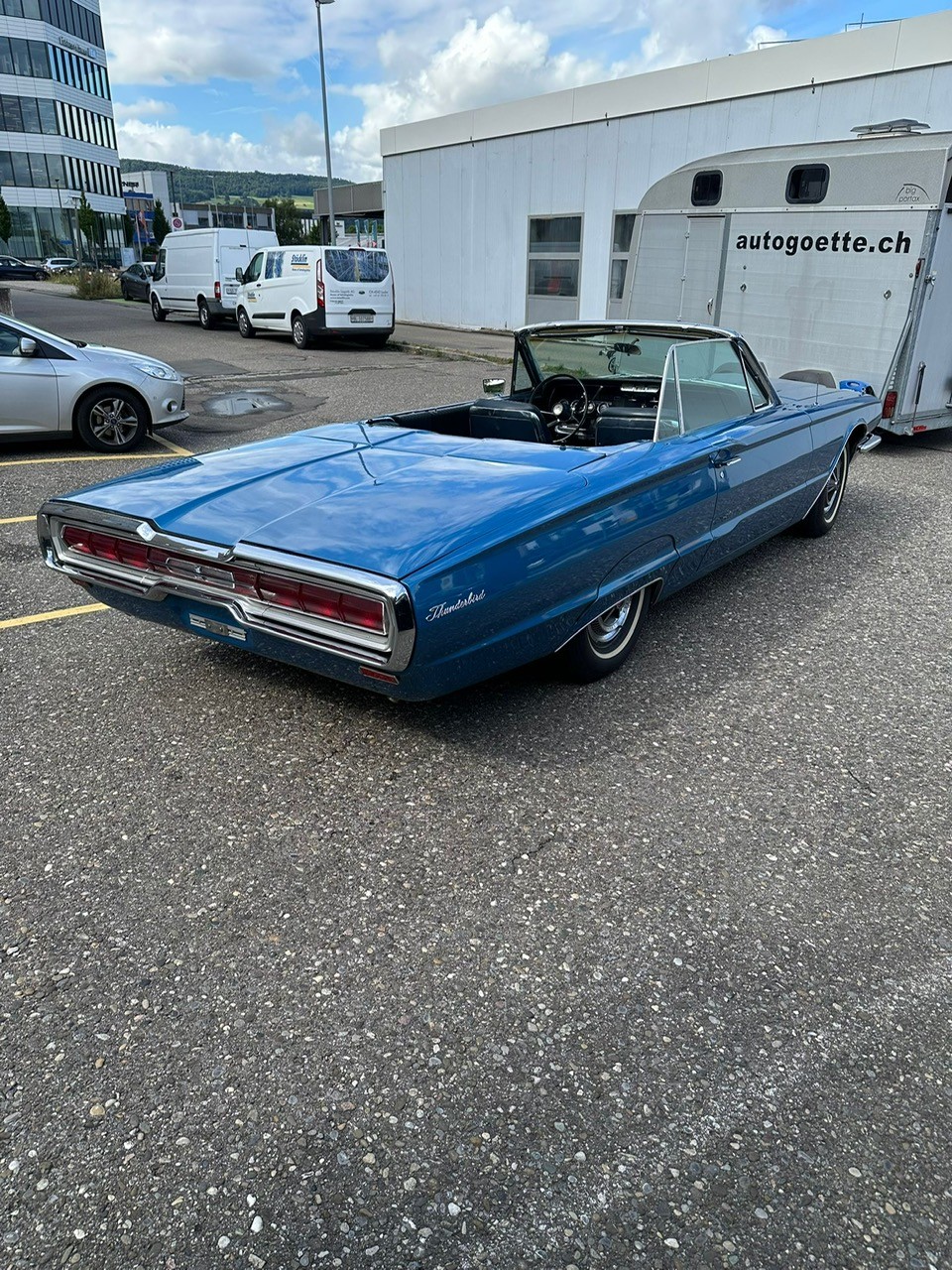 FORD Thunderbird-image-5