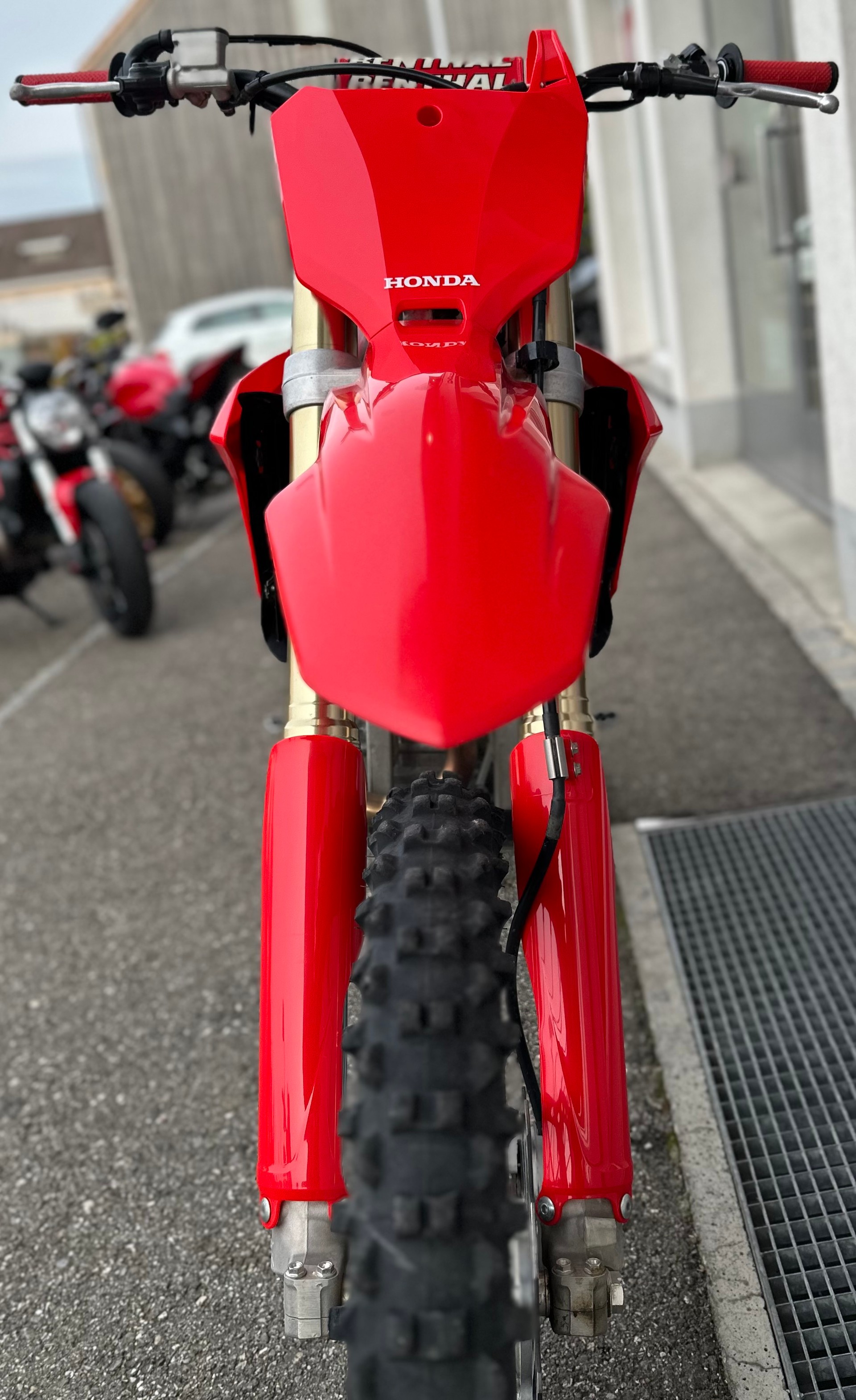 HONDA CRF 250 R-image-1
