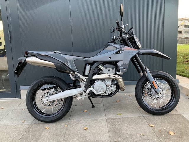 SUZUKI 4SM-image-1