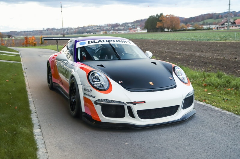 PORSCHE 911 GT3 Cup