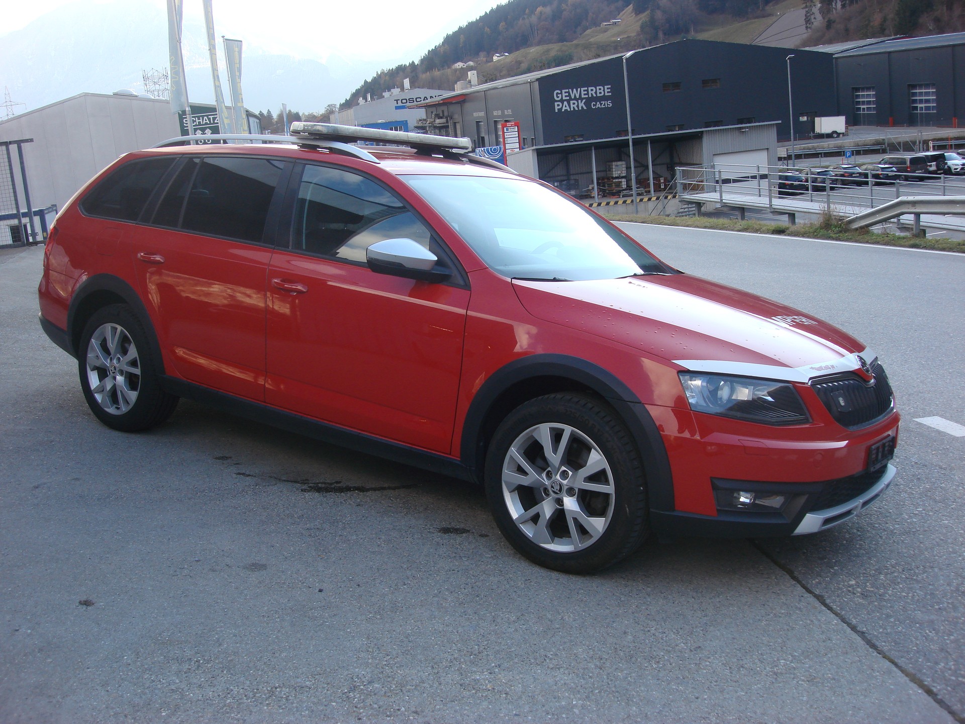 SKODA Octavia Combi 2.0 TDI Scout 4x4 DSG