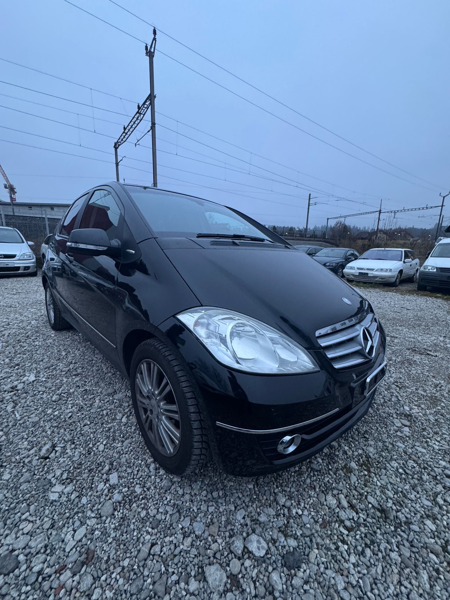 MERCEDES-BENZ A 180 CDI Elégance-image-1