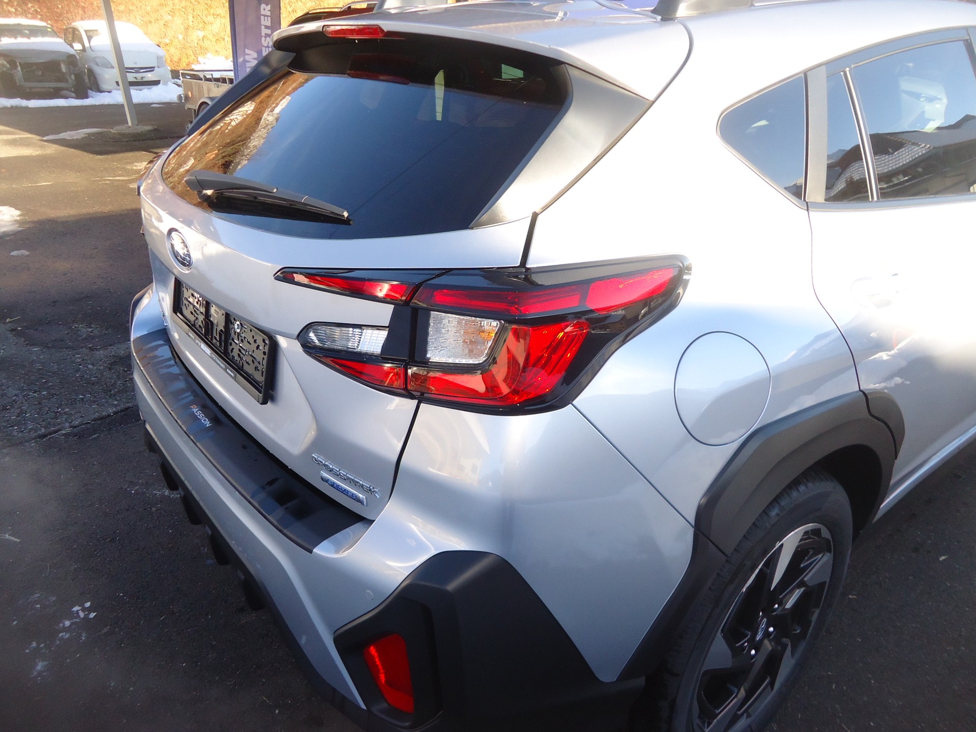 SUBARU Crosstrek 2.0 e-Boxer Passion AWD Lineartronic-image-6