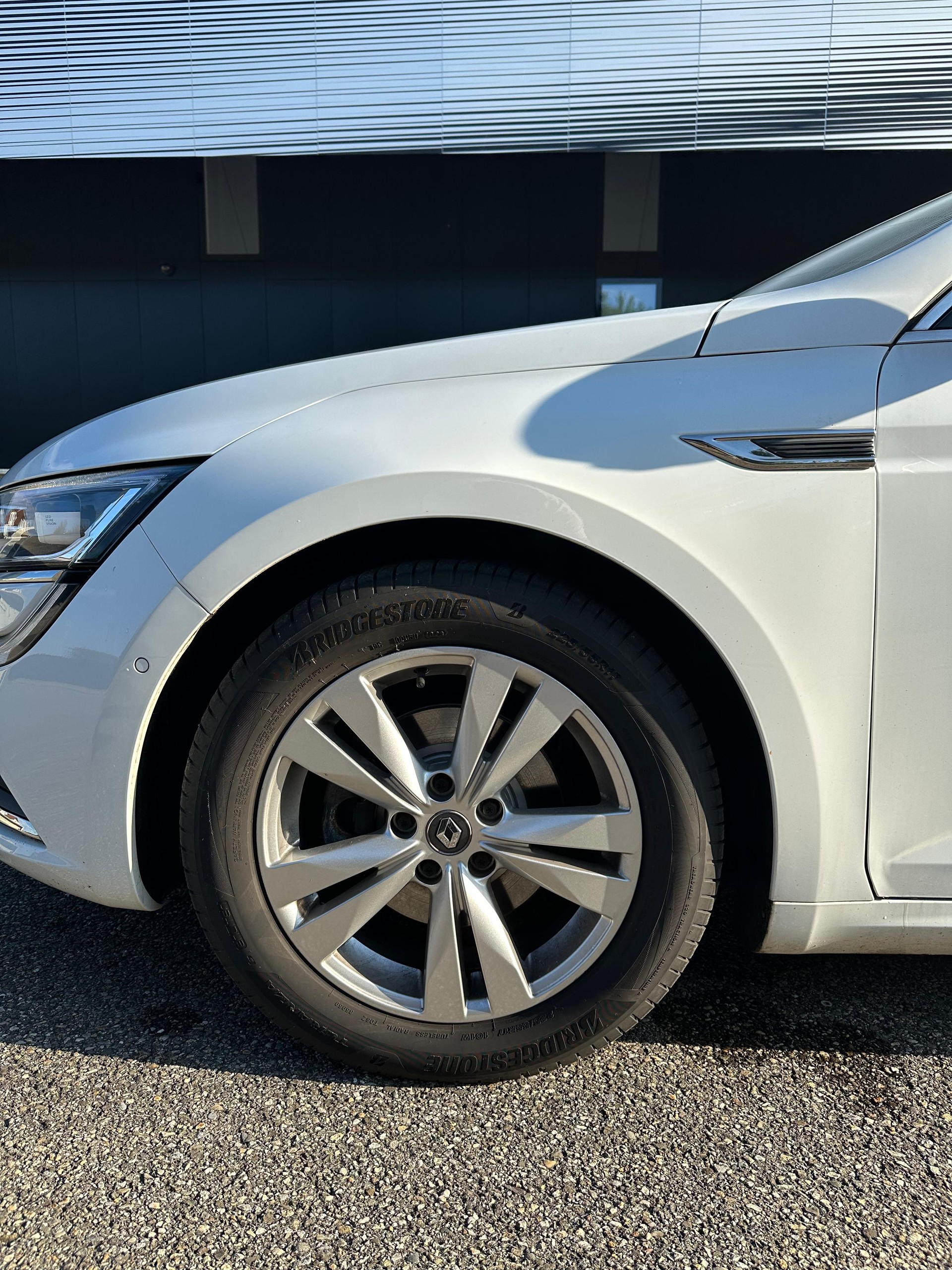 RENAULT Talisman Grandtour 1.6 dCi Intens EDC-image-1