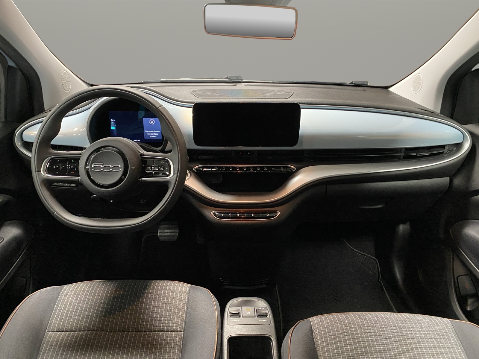 FIAT 500e Icon-image-11