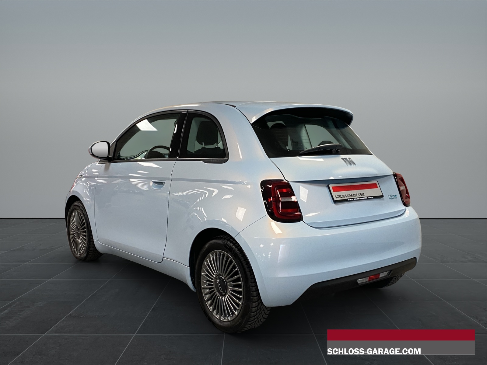 FIAT 500e Icon-showroom-element-3