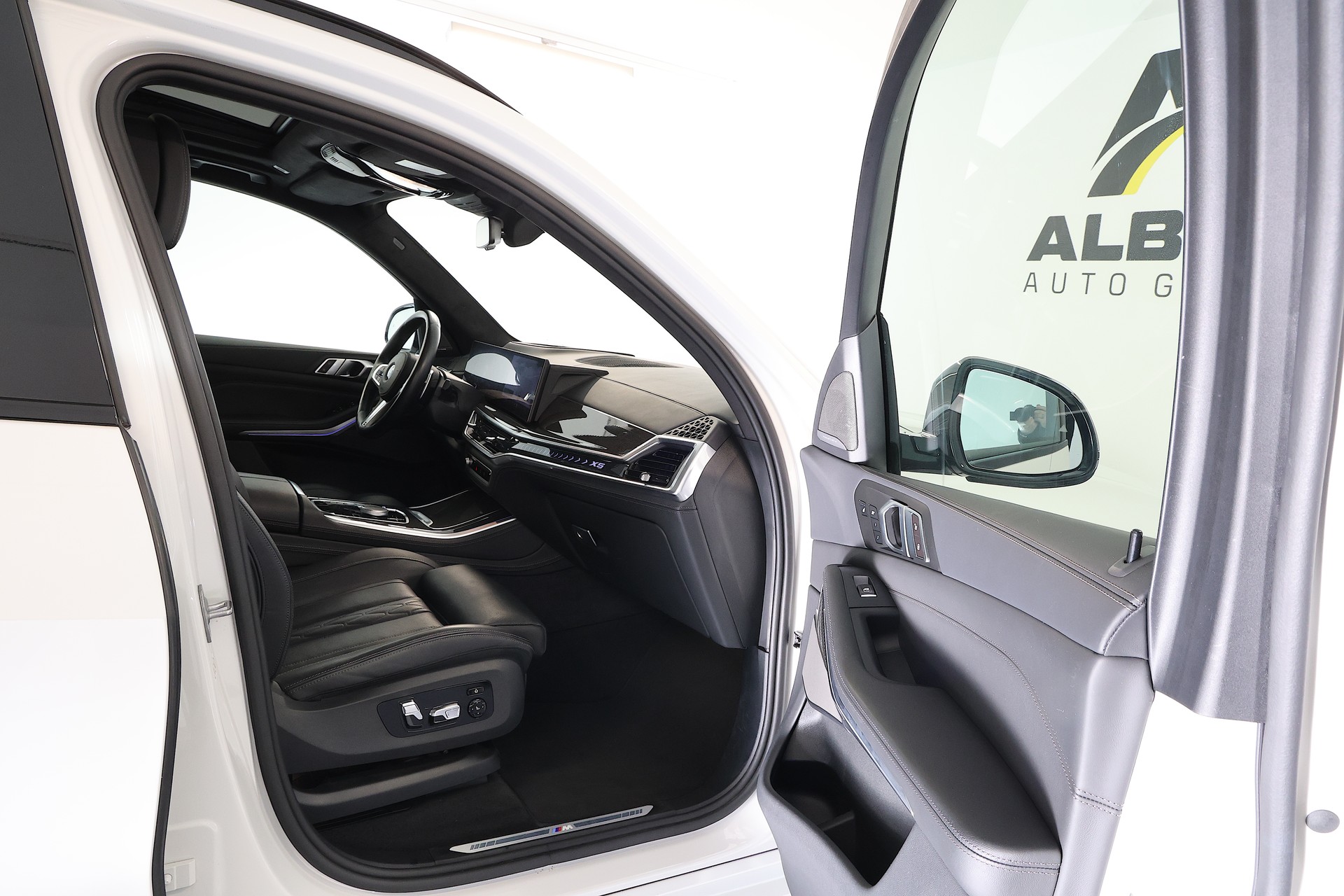 BMW X5 xDrive 48V 40d M Sport Pro Steptronic-image-11