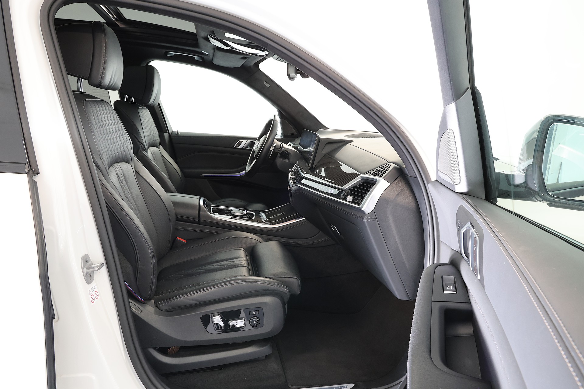 BMW X5 xDrive 48V 40d M Sport Pro Steptronic-image-12