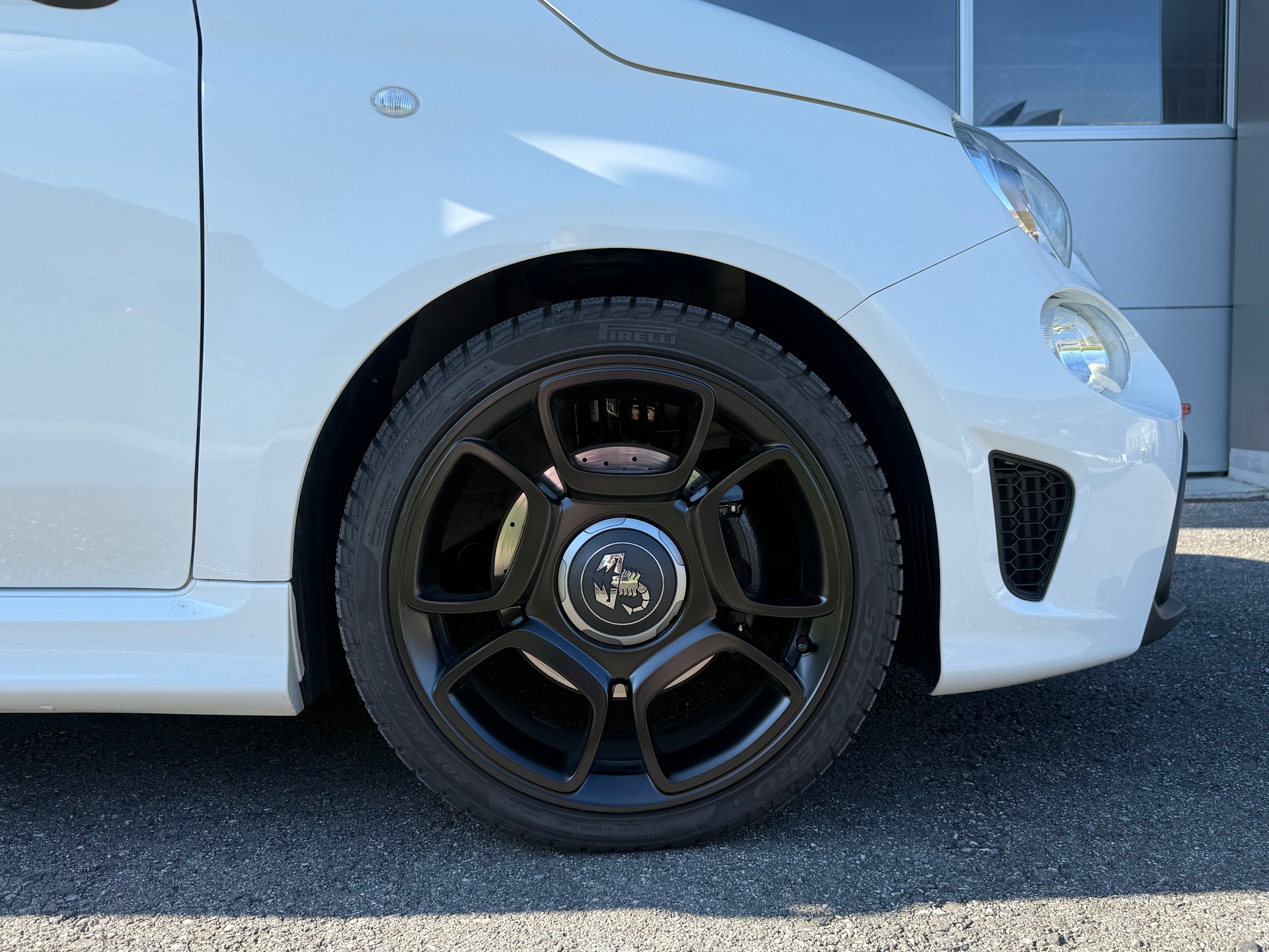 FIAT 595 1.4 16V Turbo Abarth Pista-image-1