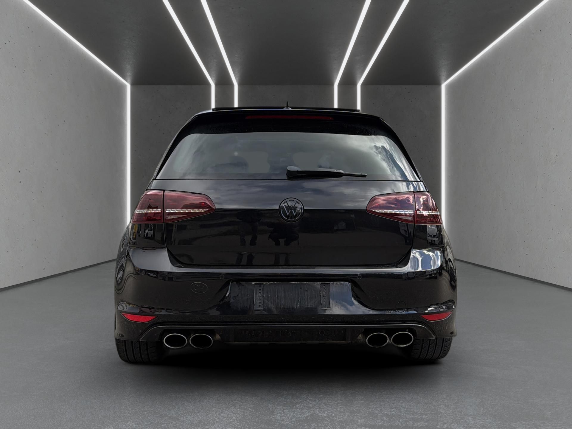 VW Golf 2.0 TSI R 4Motion DSG-image-4