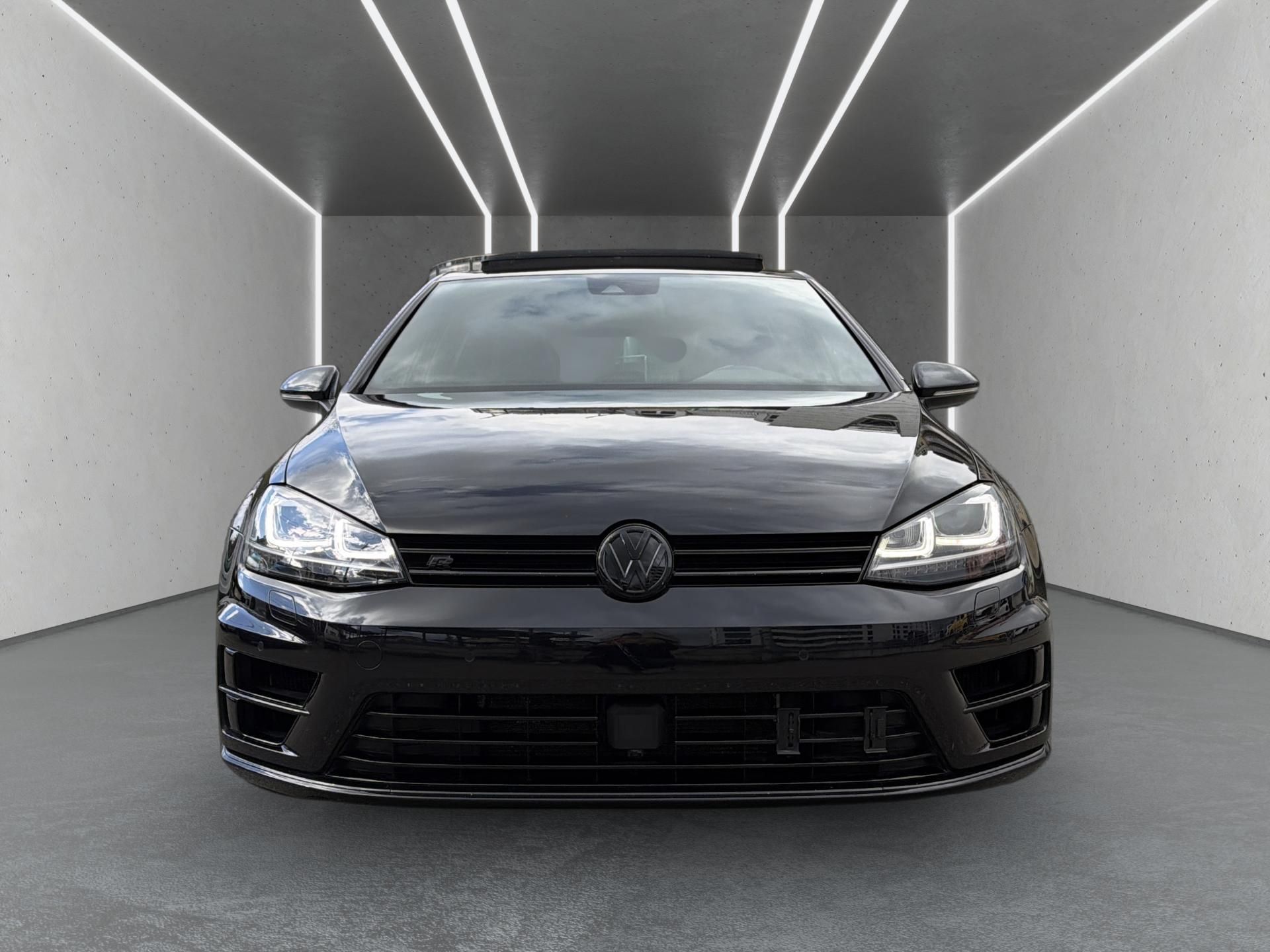 VW Golf 2.0 TSI R 4Motion DSG-image-8