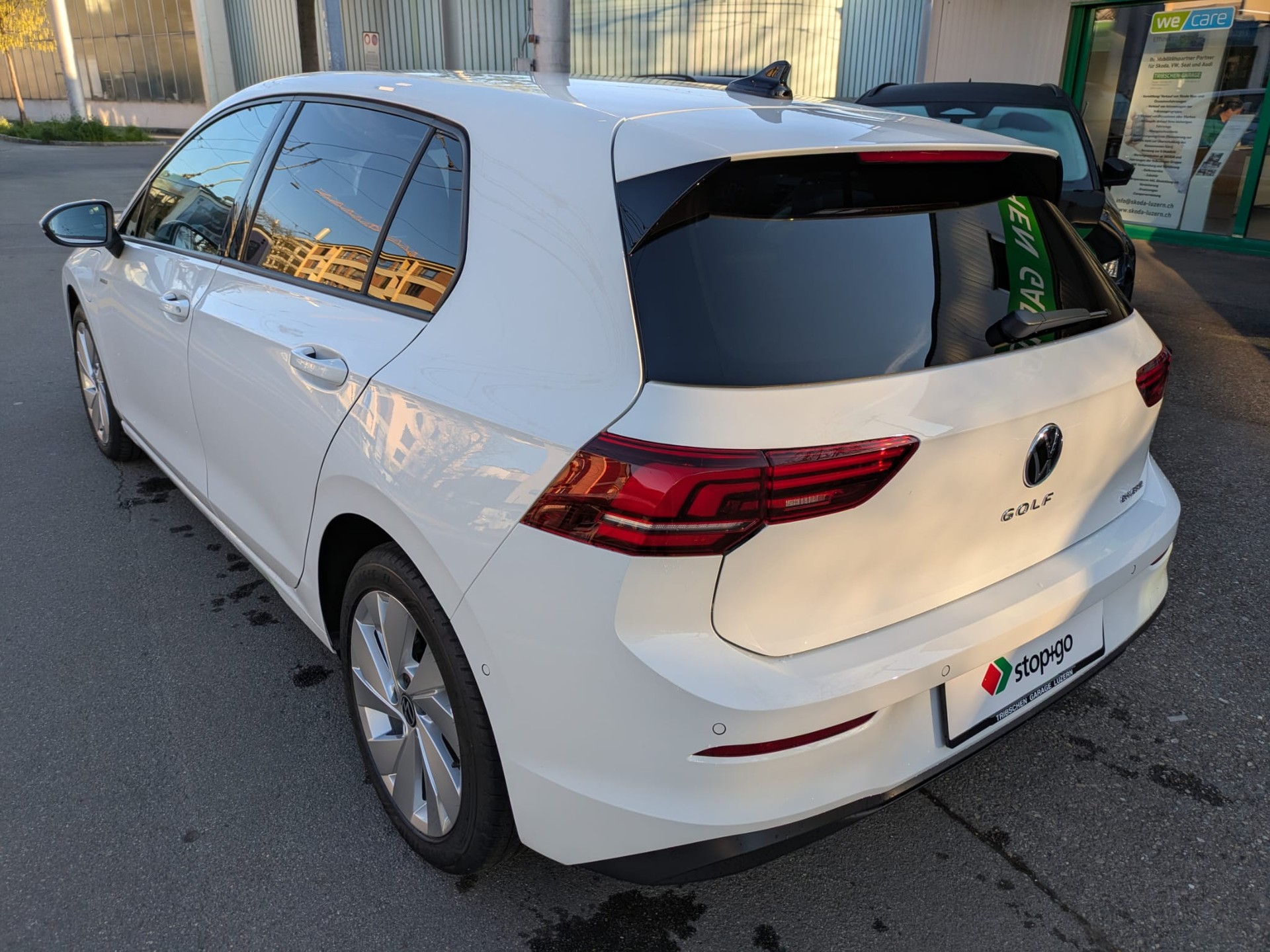 VW Golf 1.5 TSI PHEV Life-image-7