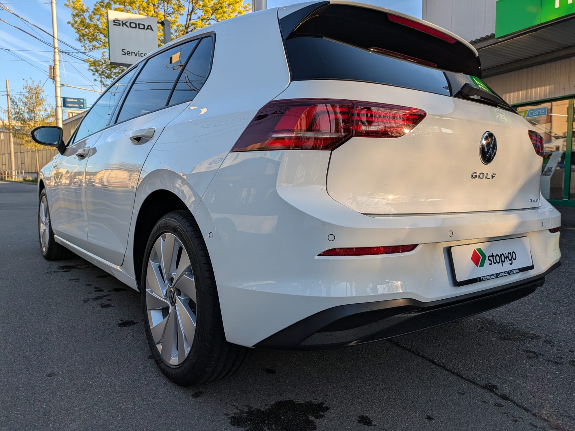 VW Golf 1.5 TSI PHEV Life-image-5
