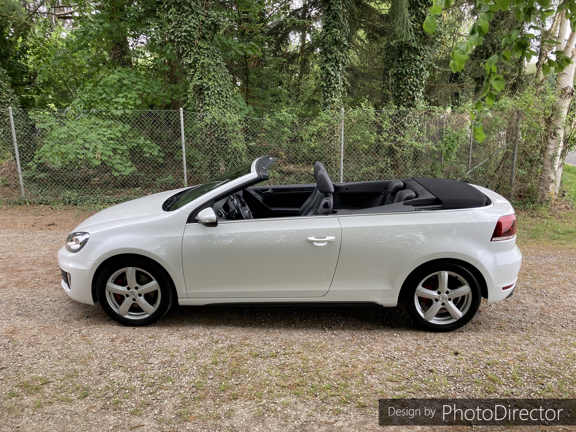 VW Golf Cabrio 2.0 TSI GTI-image-3