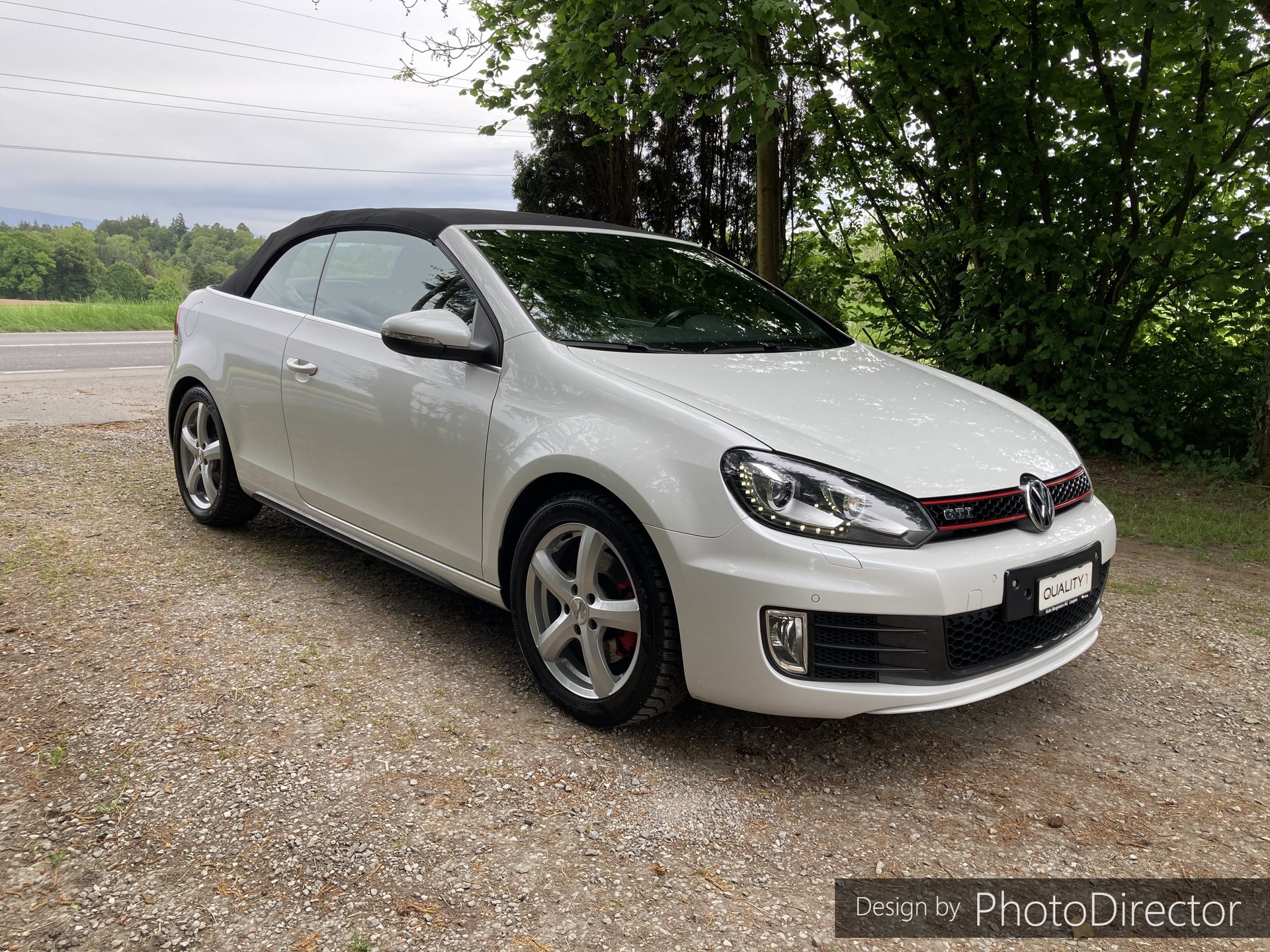VW Golf Cabrio 2.0 TSI GTI-image-14