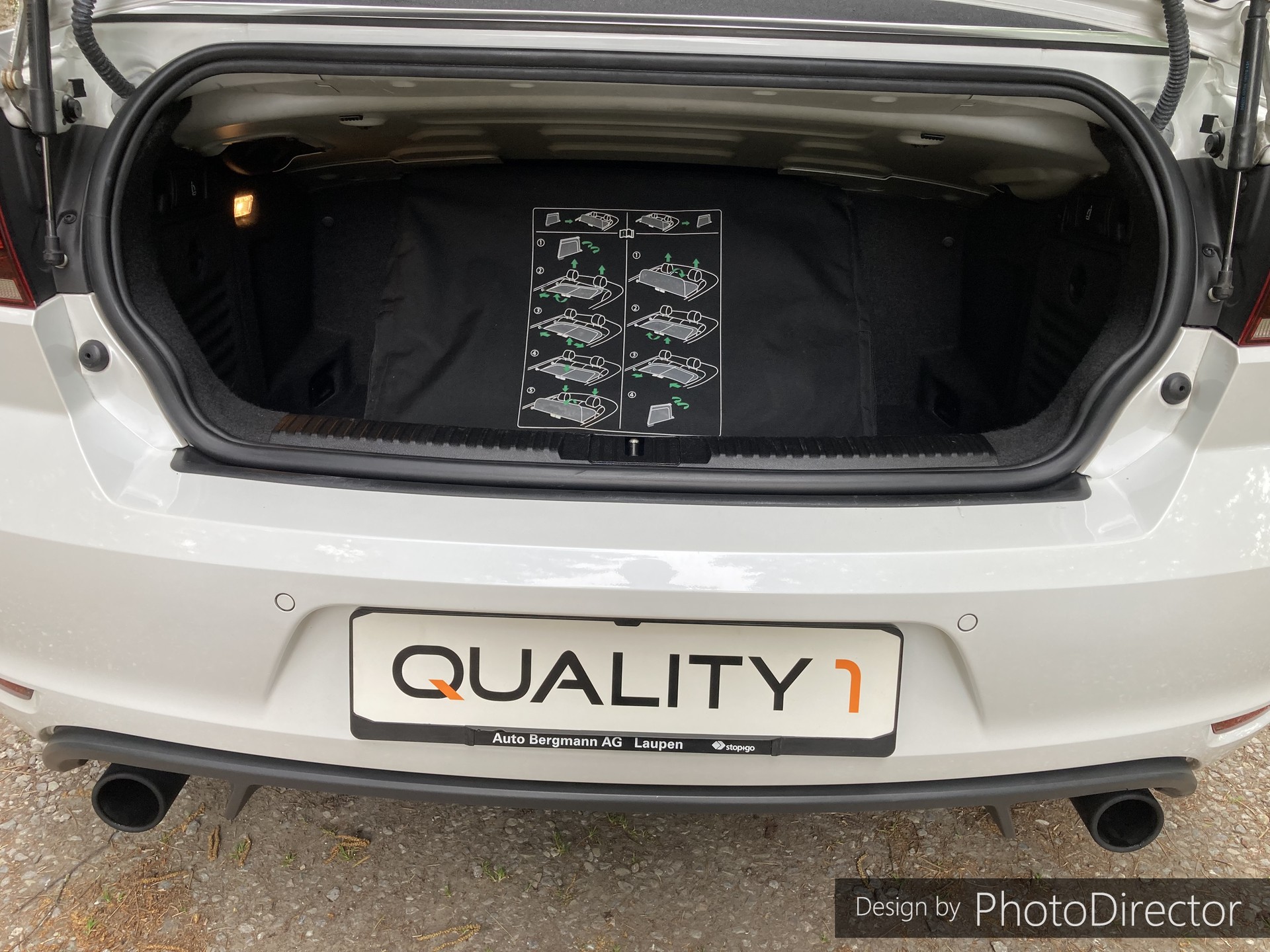 VW Golf Cabrio 2.0 TSI GTI-image-11