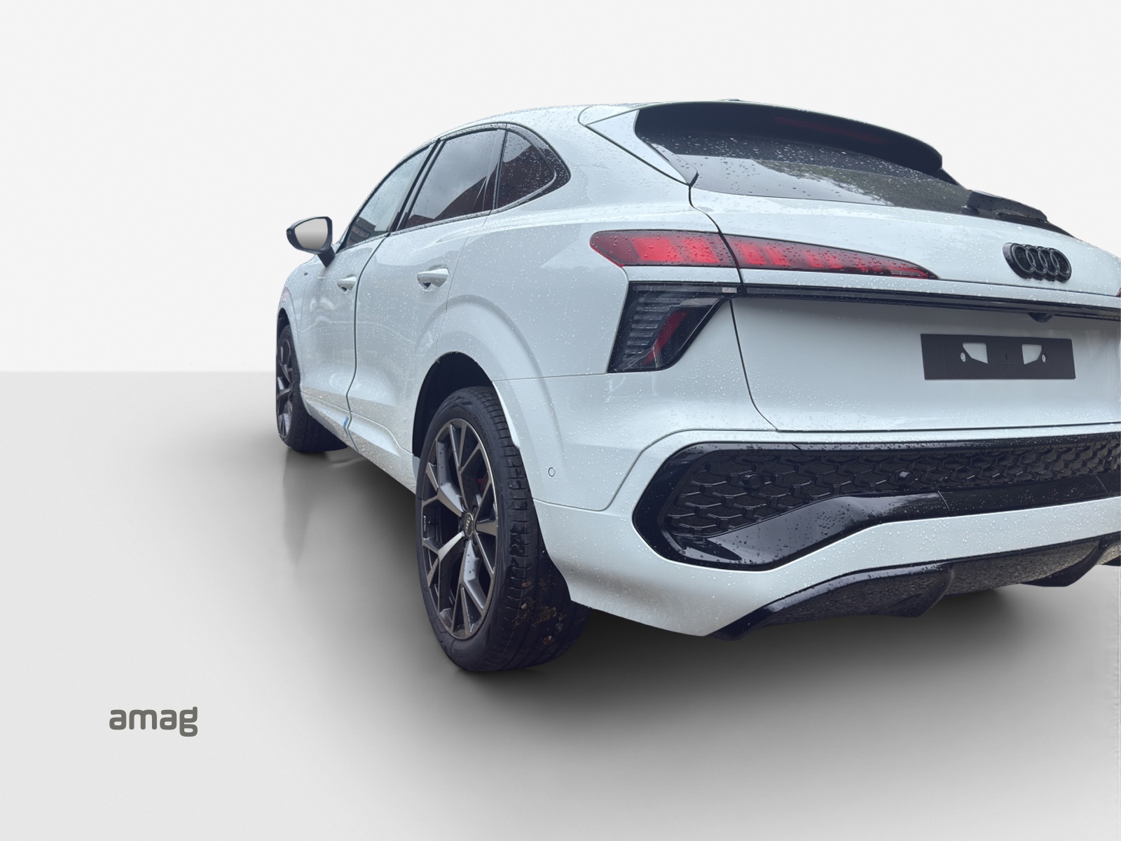 AUDI Q3 Sportback 110 kW TFSI S tronic-showroom-element-2