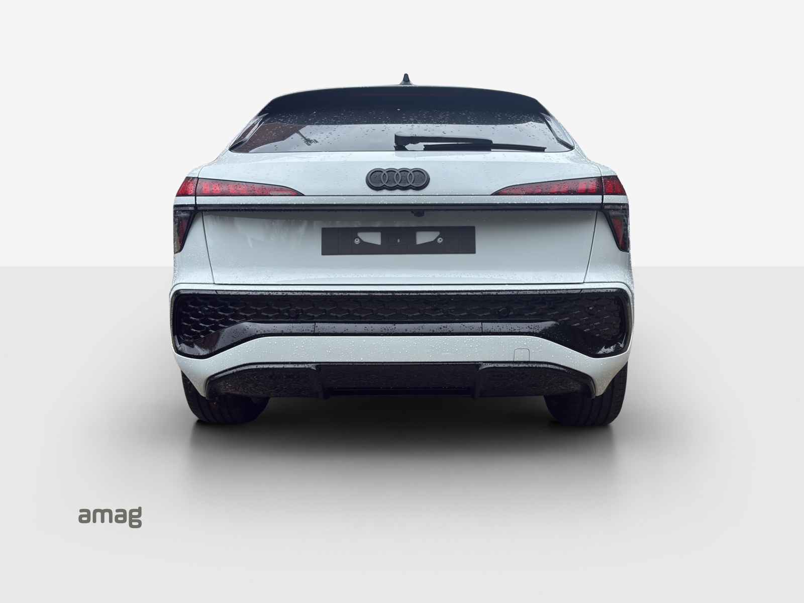 AUDI Q3 Sportback 110 kW TFSI S tronic-showroom-element-3