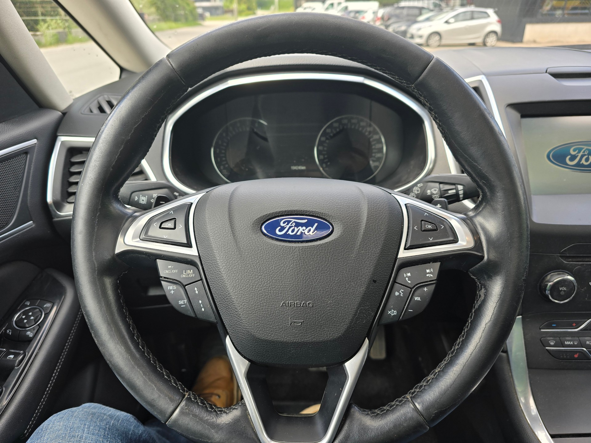 FORD S-Max 2.0 SCTi Titanium Automat-image-12