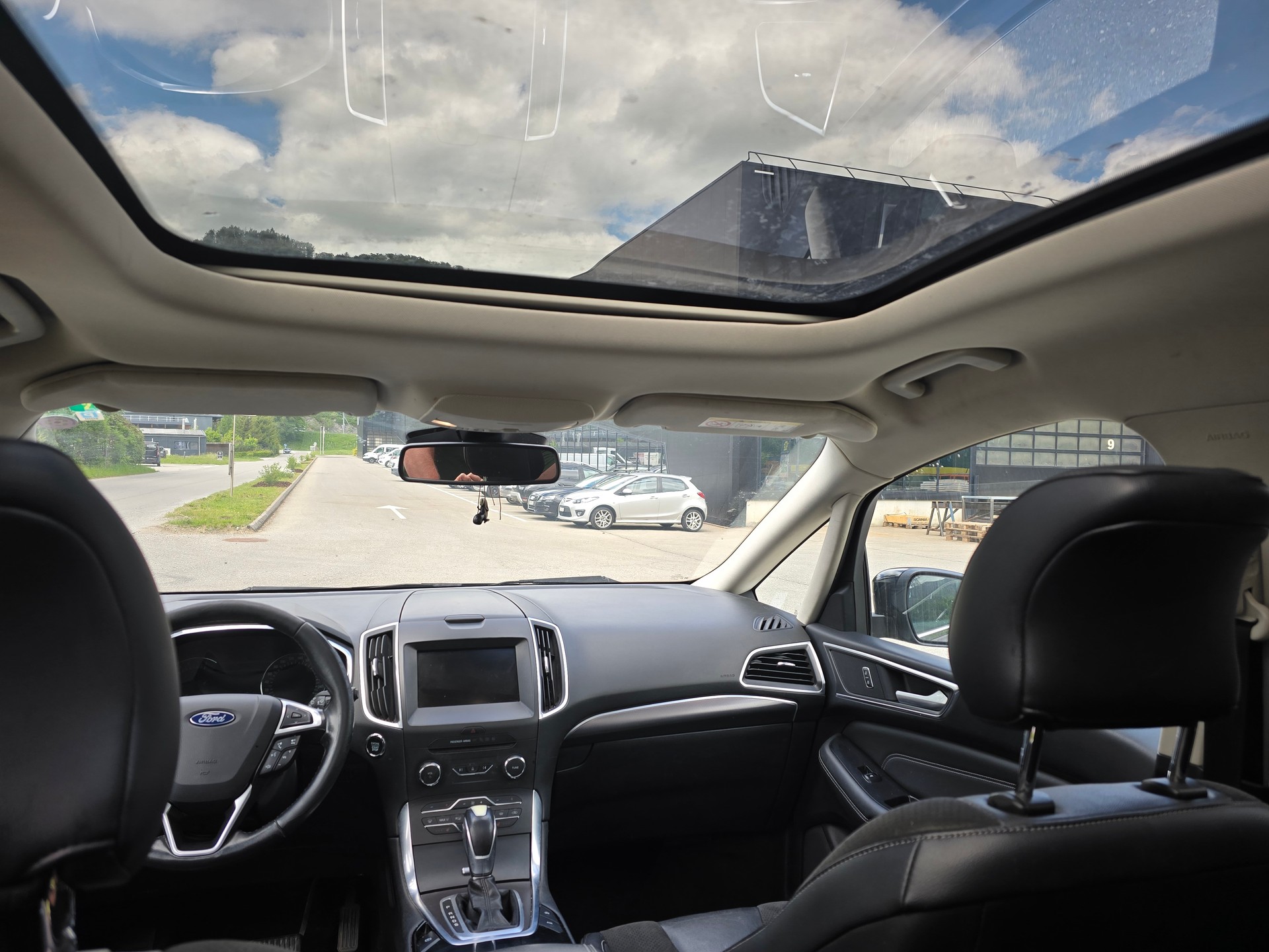 FORD S-Max 2.0 SCTi Titanium Automat-image-10