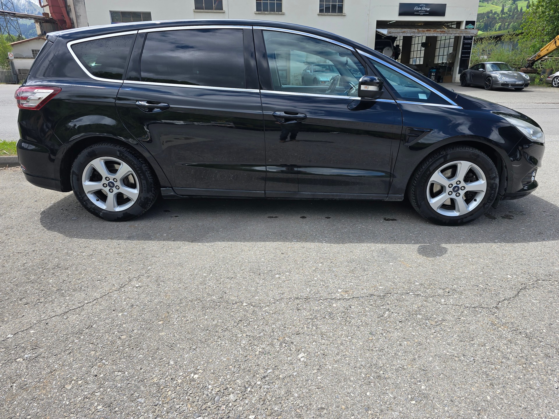 FORD S-Max 2.0 SCTi Titanium Automat-image-5