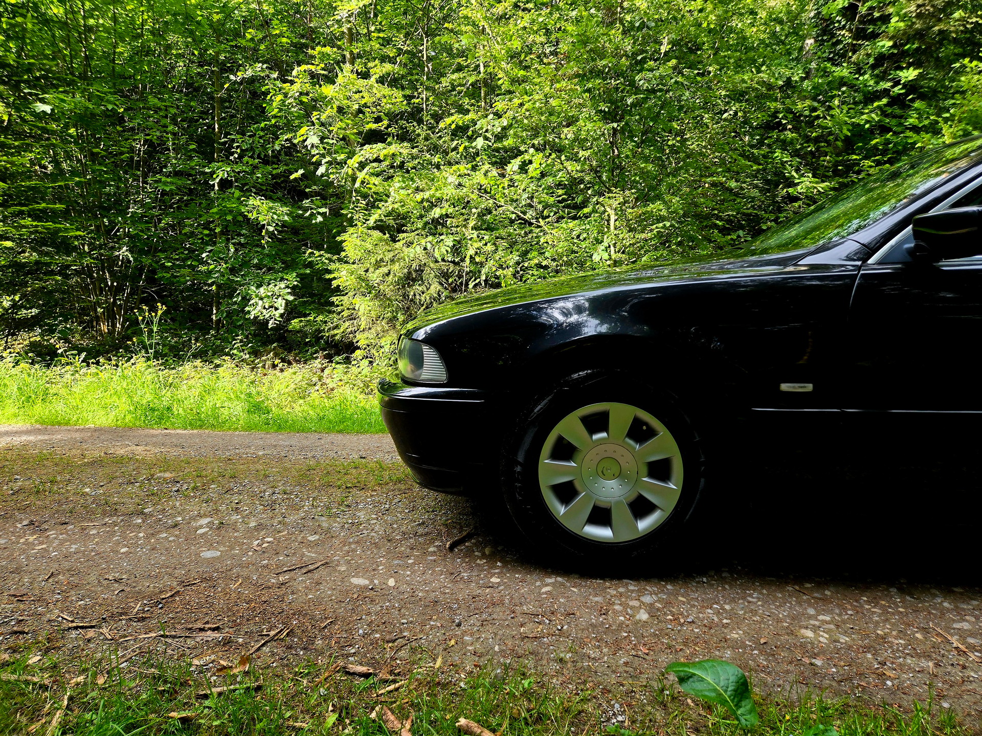 BMW 520i Touring-image-12