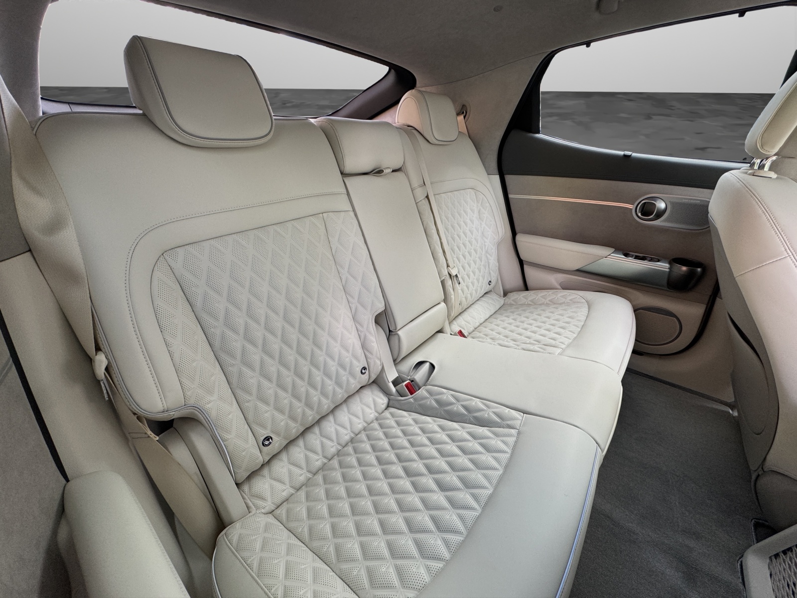 GENESIS GV60 Dual Motor Sport AWD-image-13