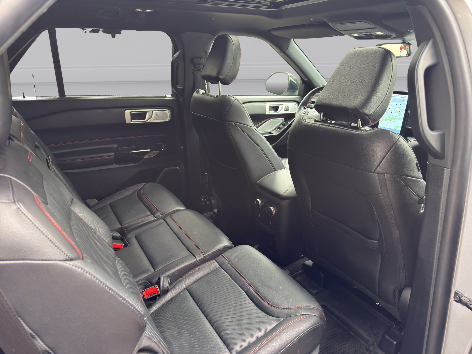 FORD Explorer 3.0 EcoB. Plug-in-Hybrid ST-Line 4WD Aut.-image-9