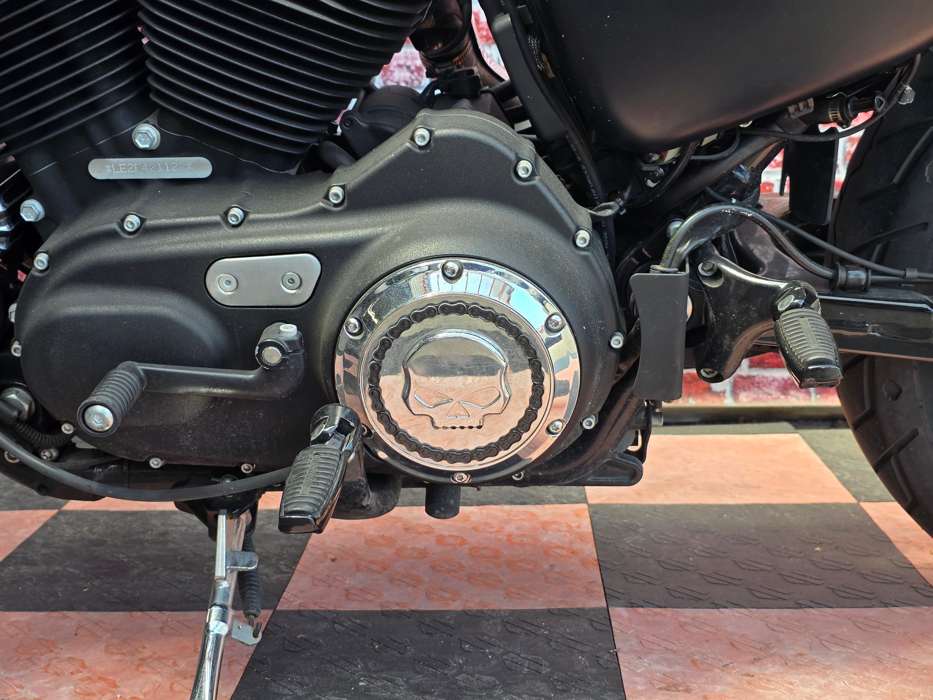 HARLEY-DAVIDSON XL 883 N Sportster Iron ABS-image-12