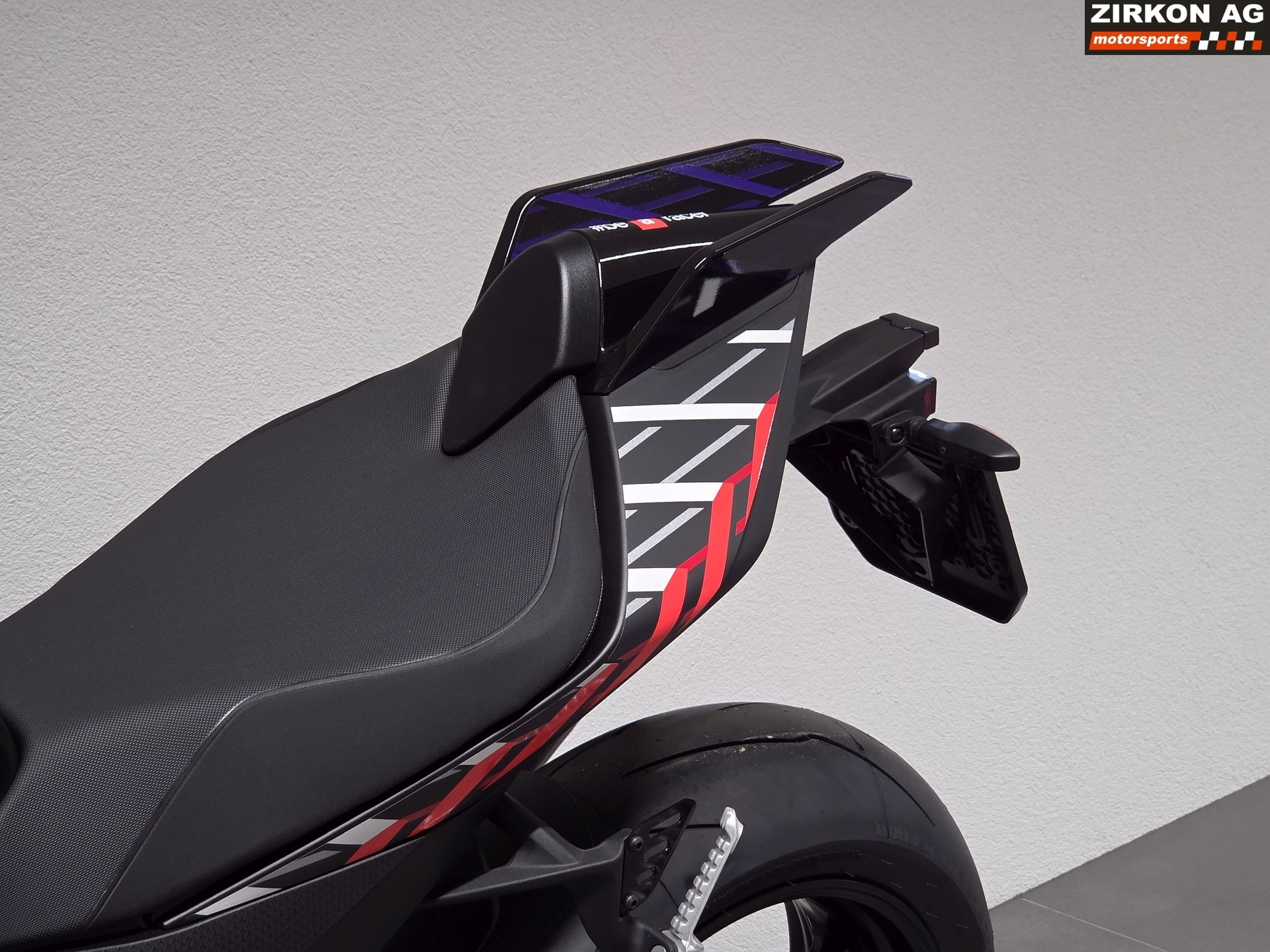 APRILIA Tuono V4 1100 E5+ Factory | inkl. Bugspoiler-image-13
