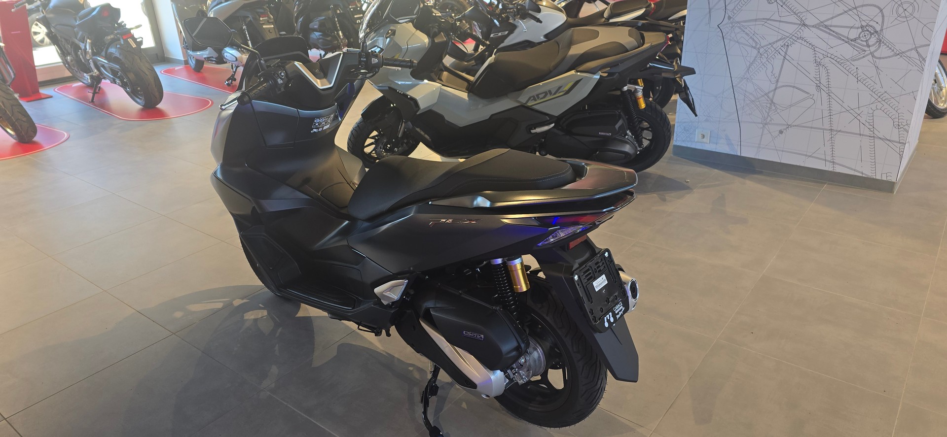 HONDA PCX 125 DX TFT. connectivity-image-6
