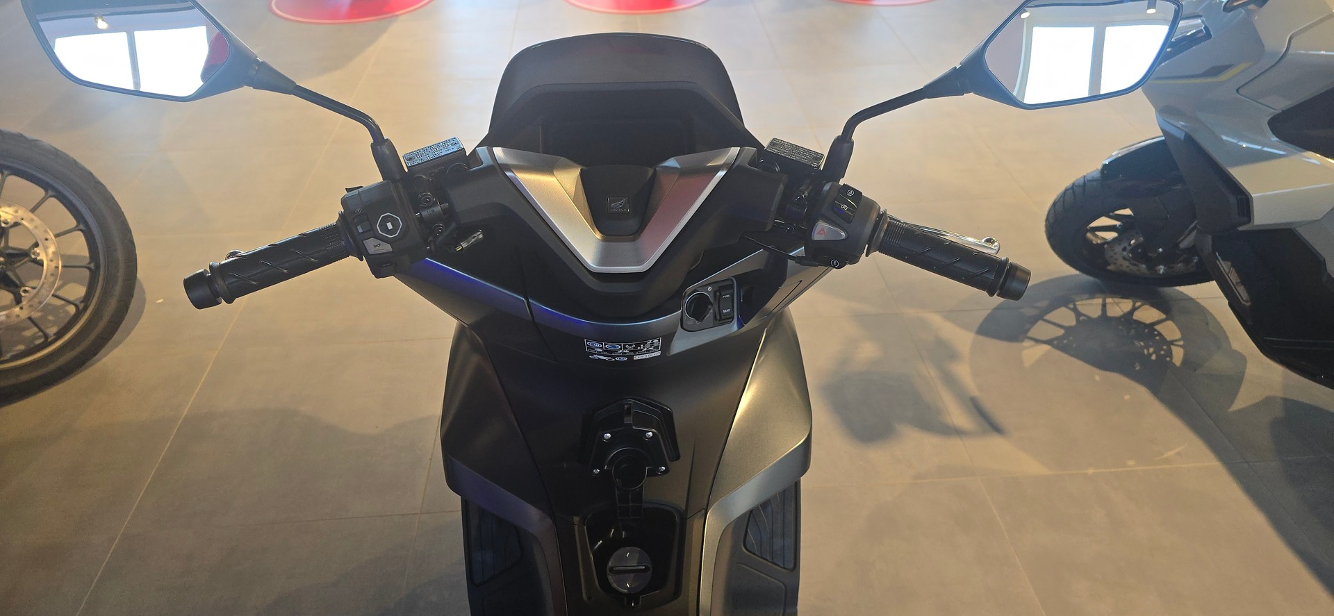 HONDA PCX 125 DX TFT. connectivity-image-8