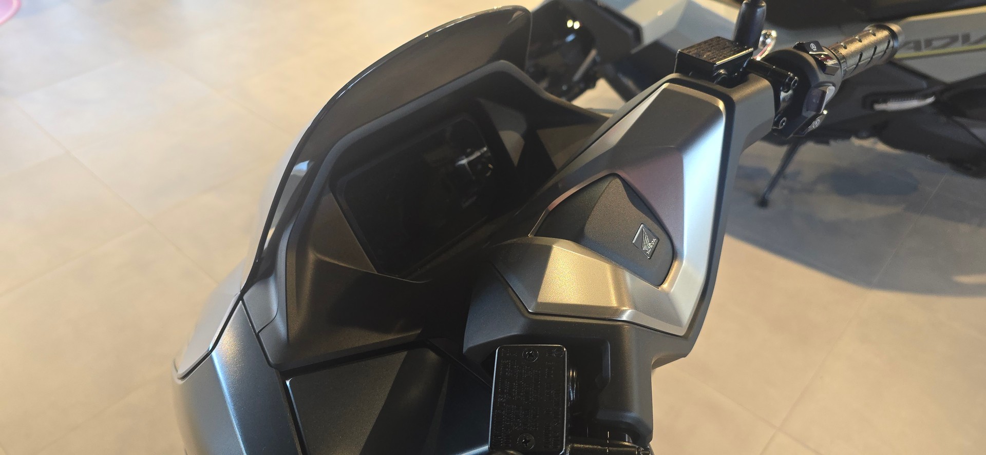 HONDA PCX 125 DX TFT. connectivity-image-10