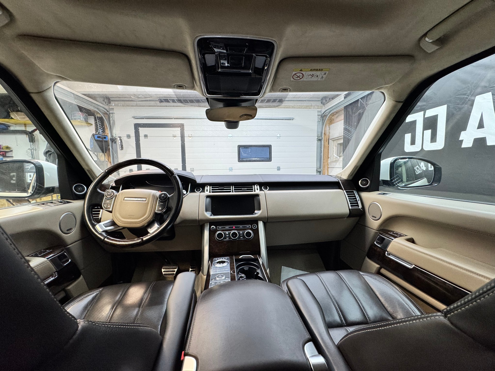 LAND ROVER Range Rover 4.4 SDV8 Autobiography Automatic-image-8