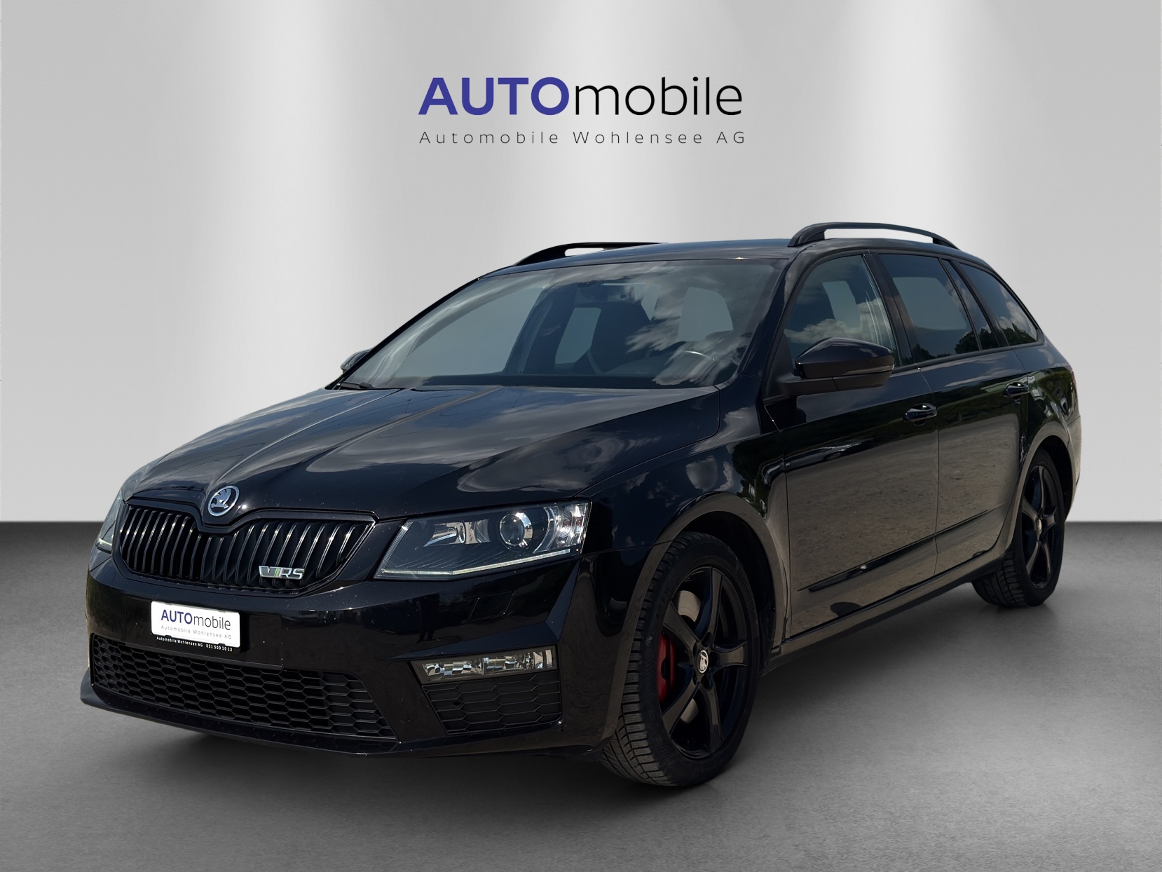 SKODA Octavia Combi 2.0 TSI RS-showroom-element-1