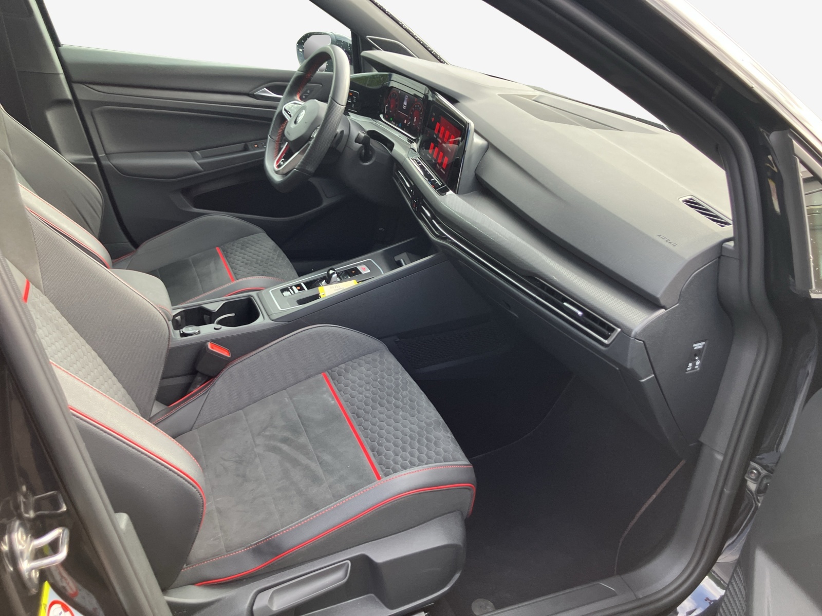VW Golf 2.0 TSI GTI Clubsport DSG-image-14