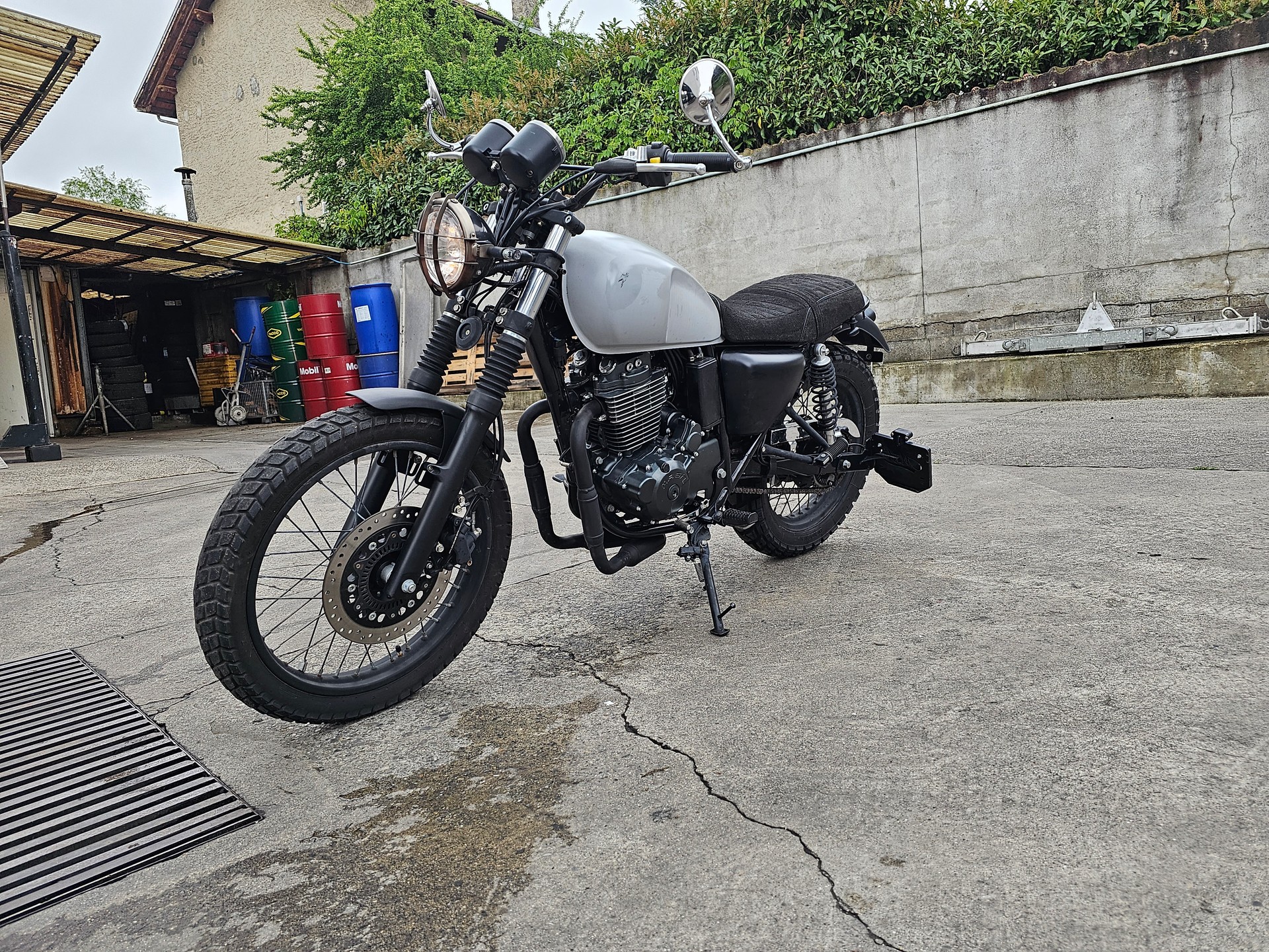 MASH 400 Scrambler-image-5