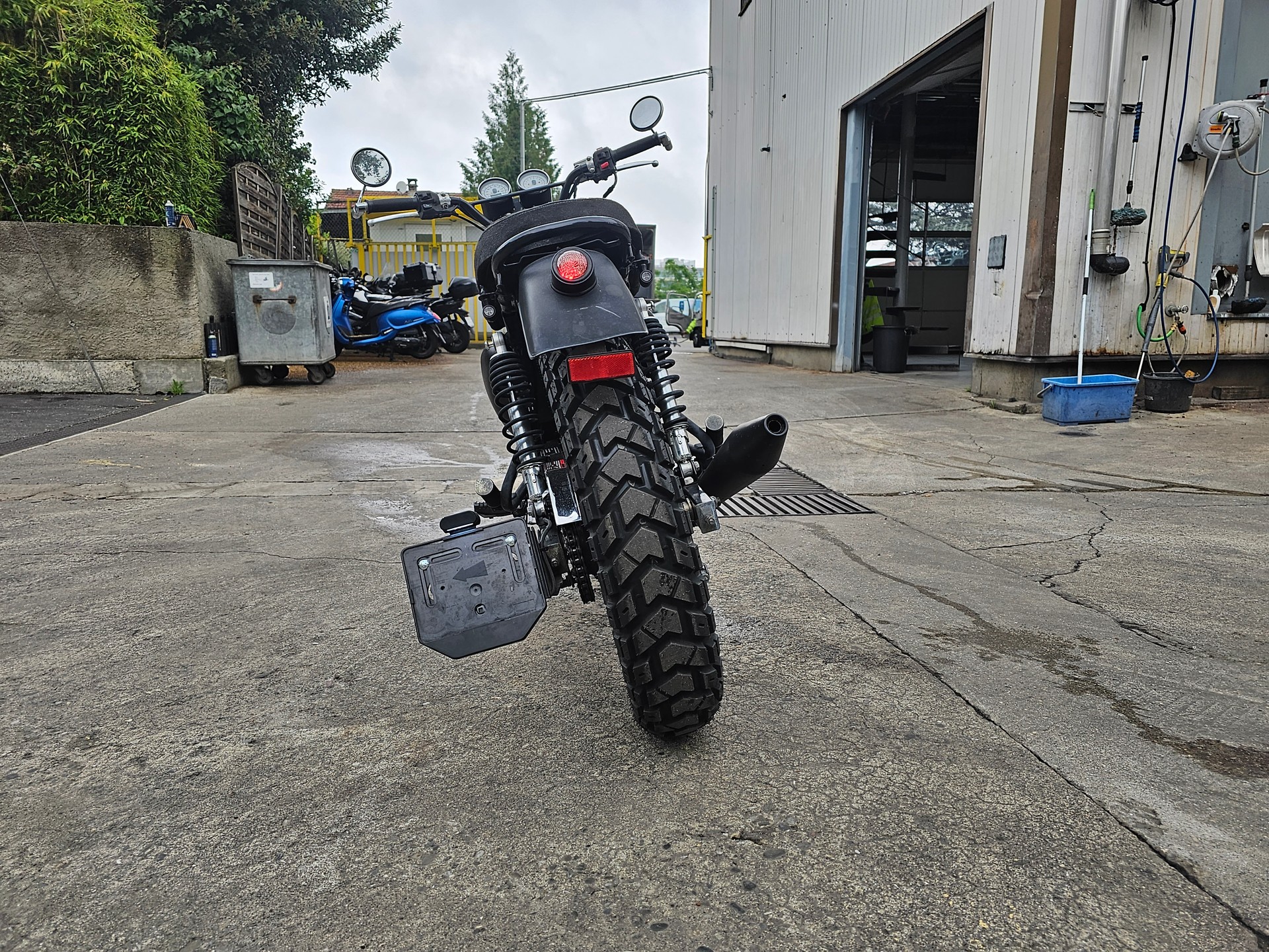 MASH 400 Scrambler-image-4