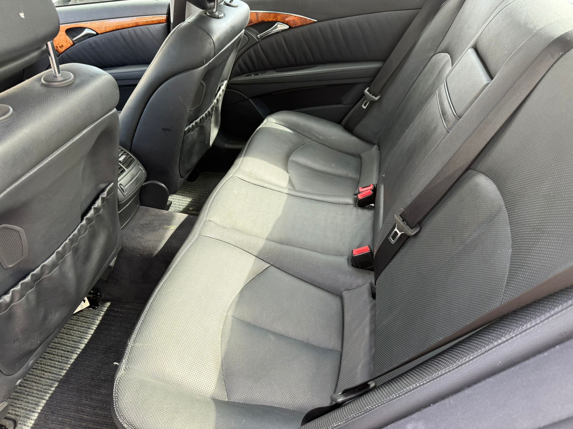 MERCEDES-BENZ E 280 CDI Elégance 4Matic Automatic-image-10