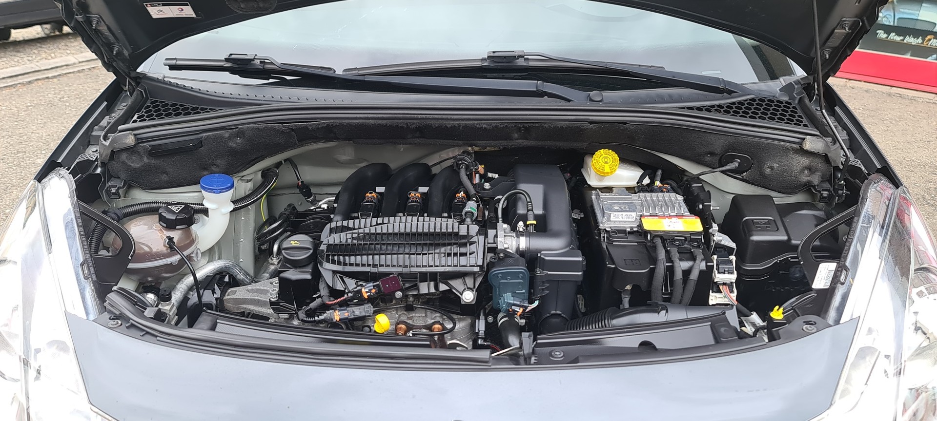 CITROEN C3 1.2i Exclusive ETG5-image-22