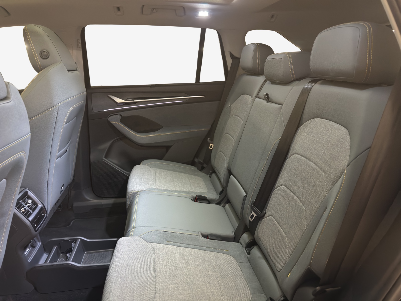 SKODA Kodiaq 1.5 TSI PHEV Selection-image-11