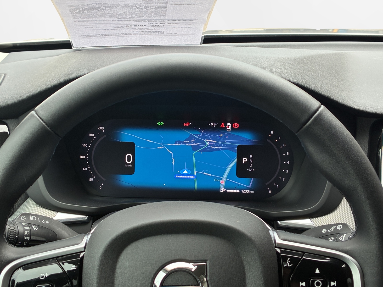 VOLVO XC60 2.0 B5 MH Plus Dark AWD-image-15